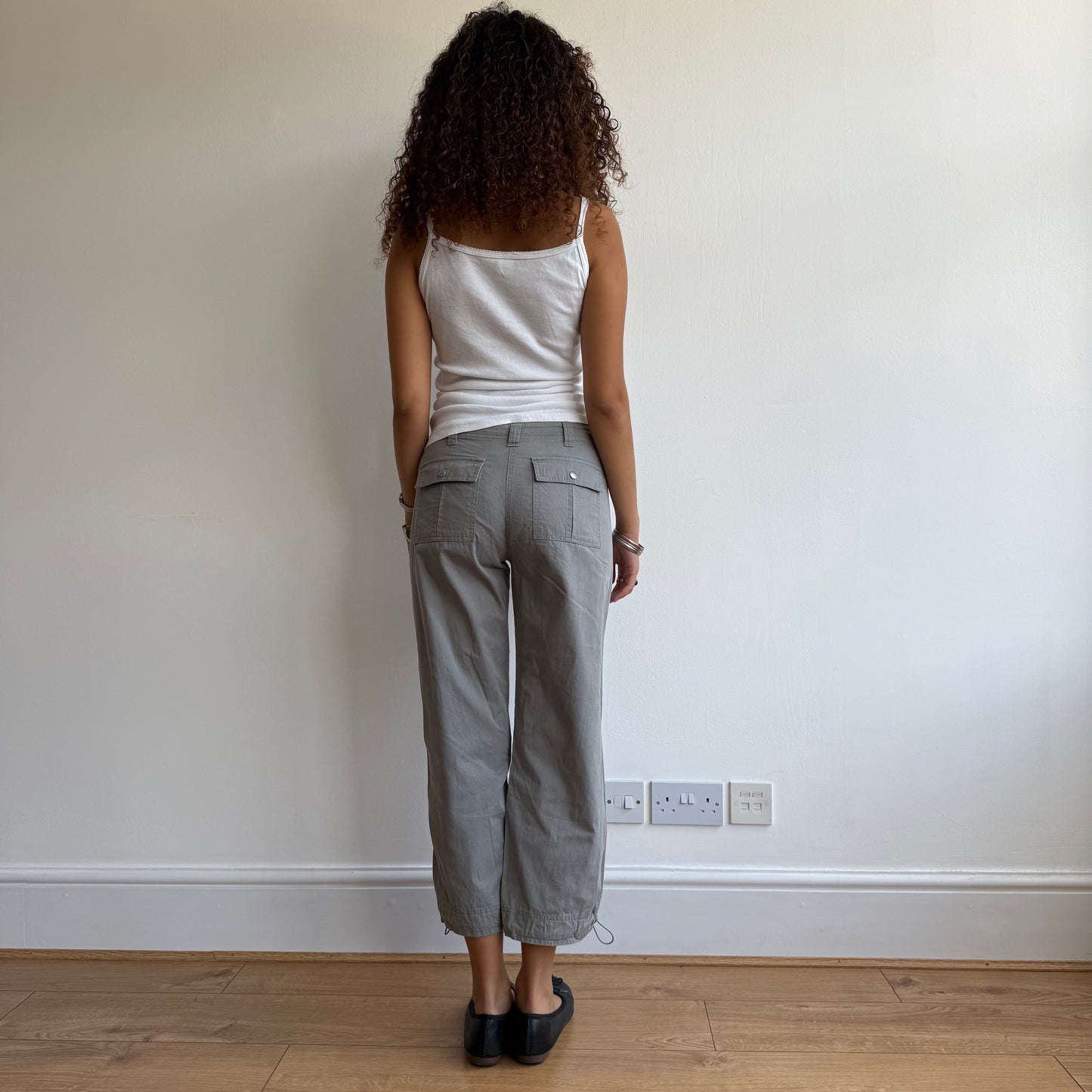 Green toggle capris - Size M
