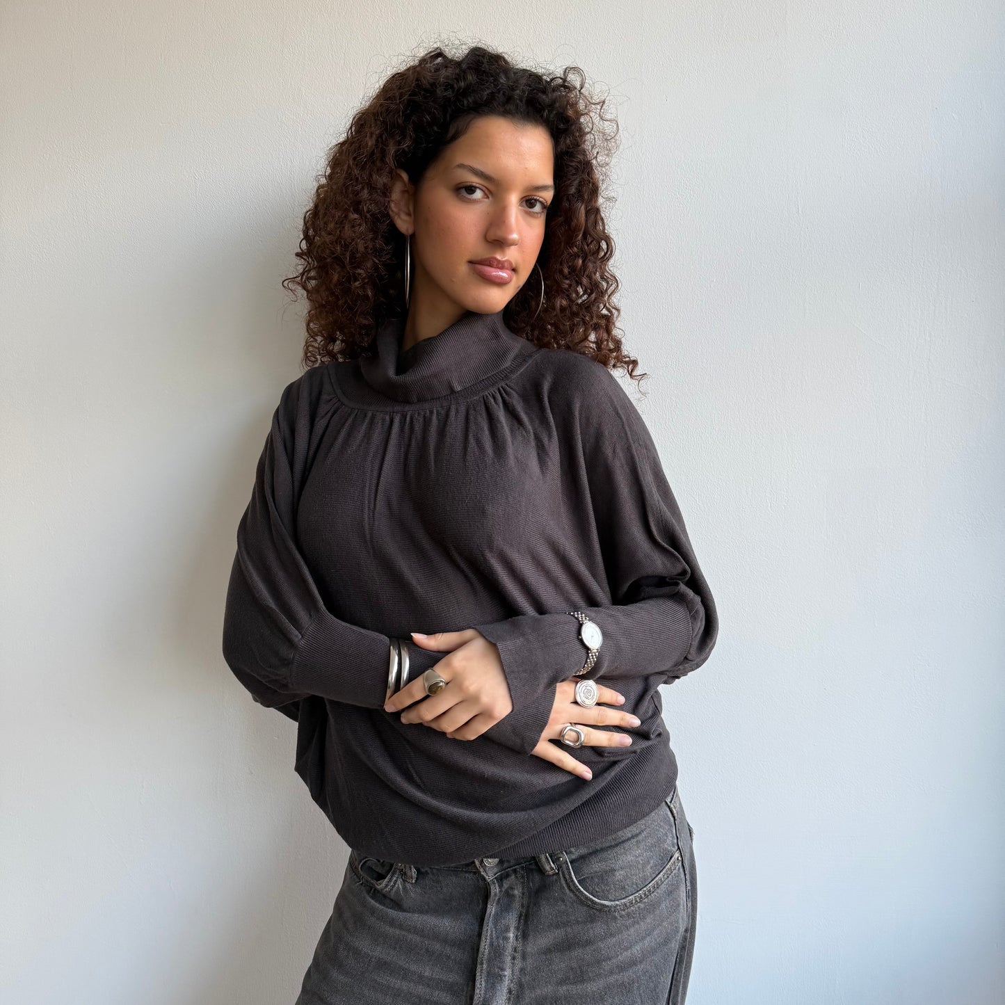 Brown slouchy roll neck - Size M