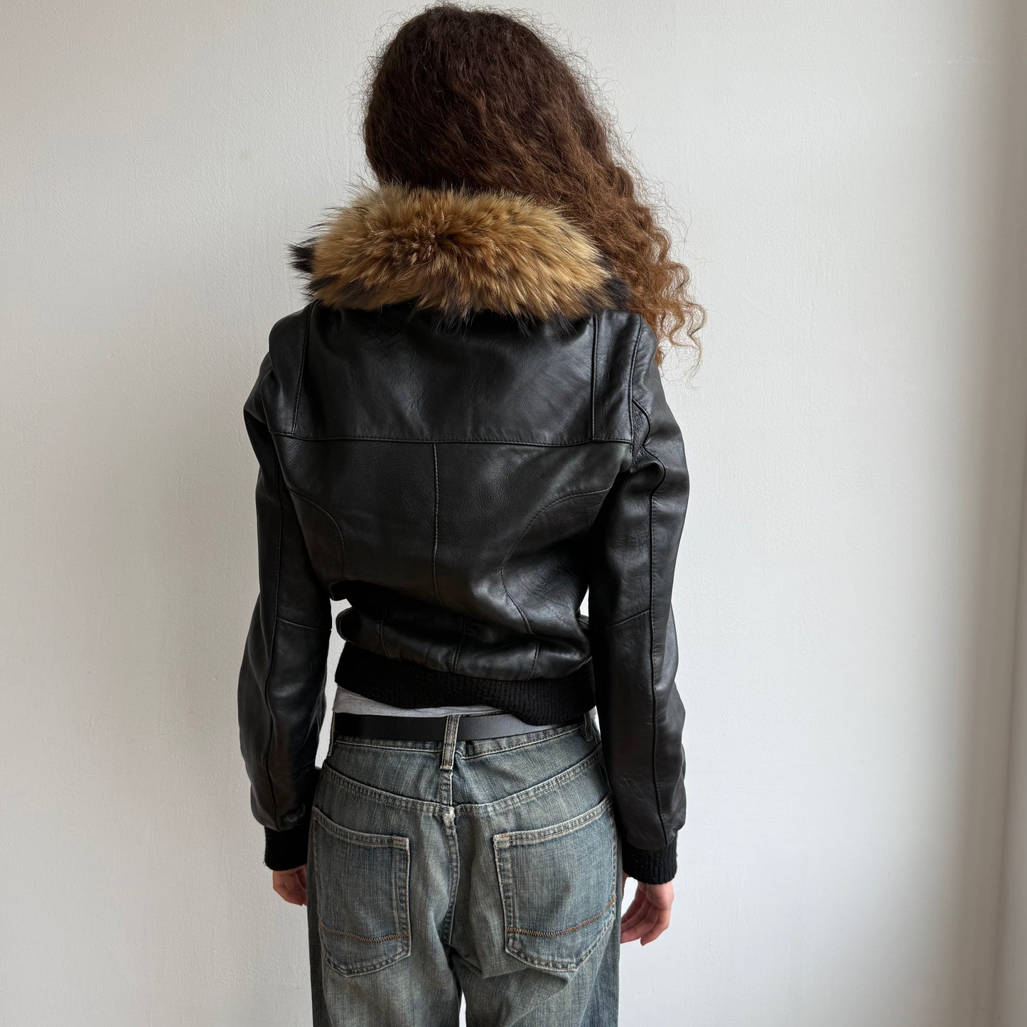 Black leather fur collar bomber - Size M