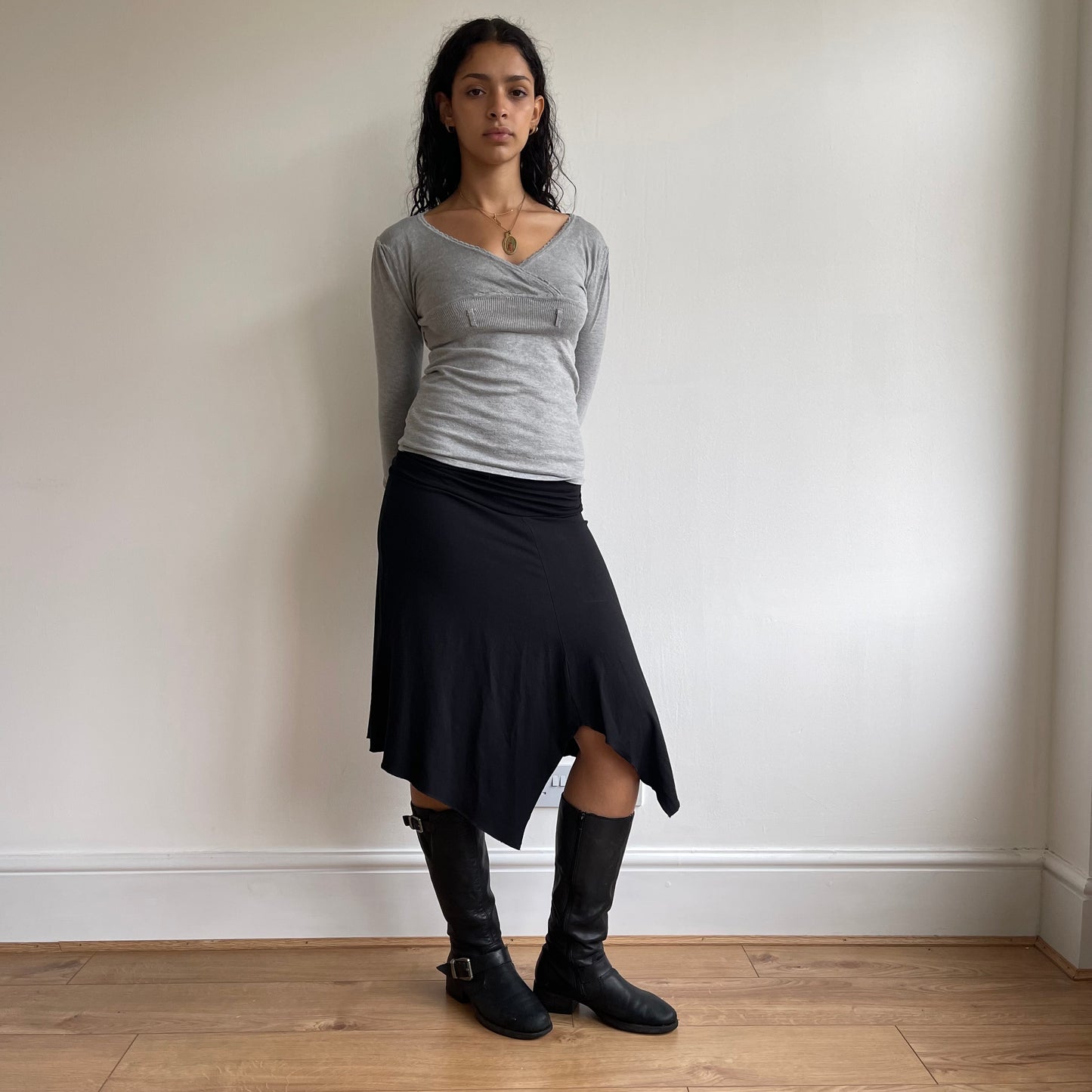 Grey long sleeve jumper - Size S