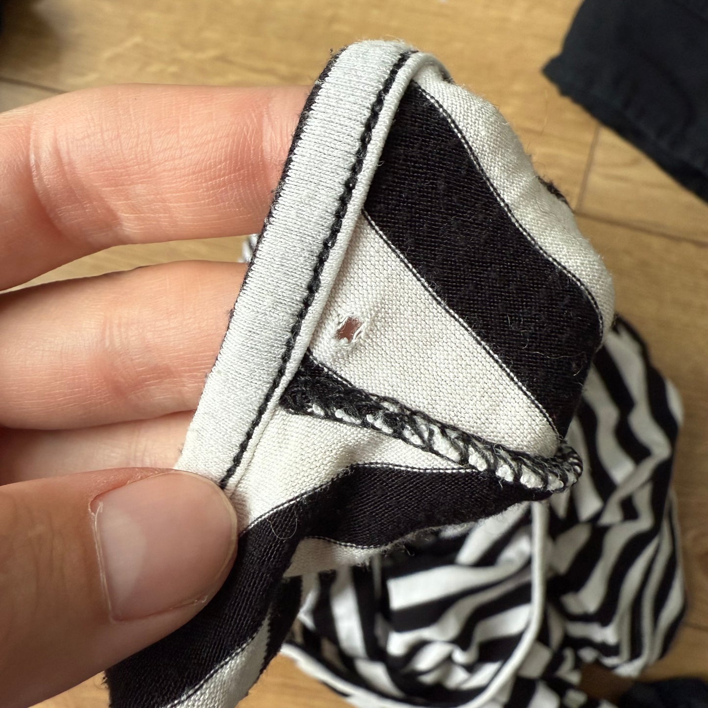 Black + white ballet wrap top - Size S