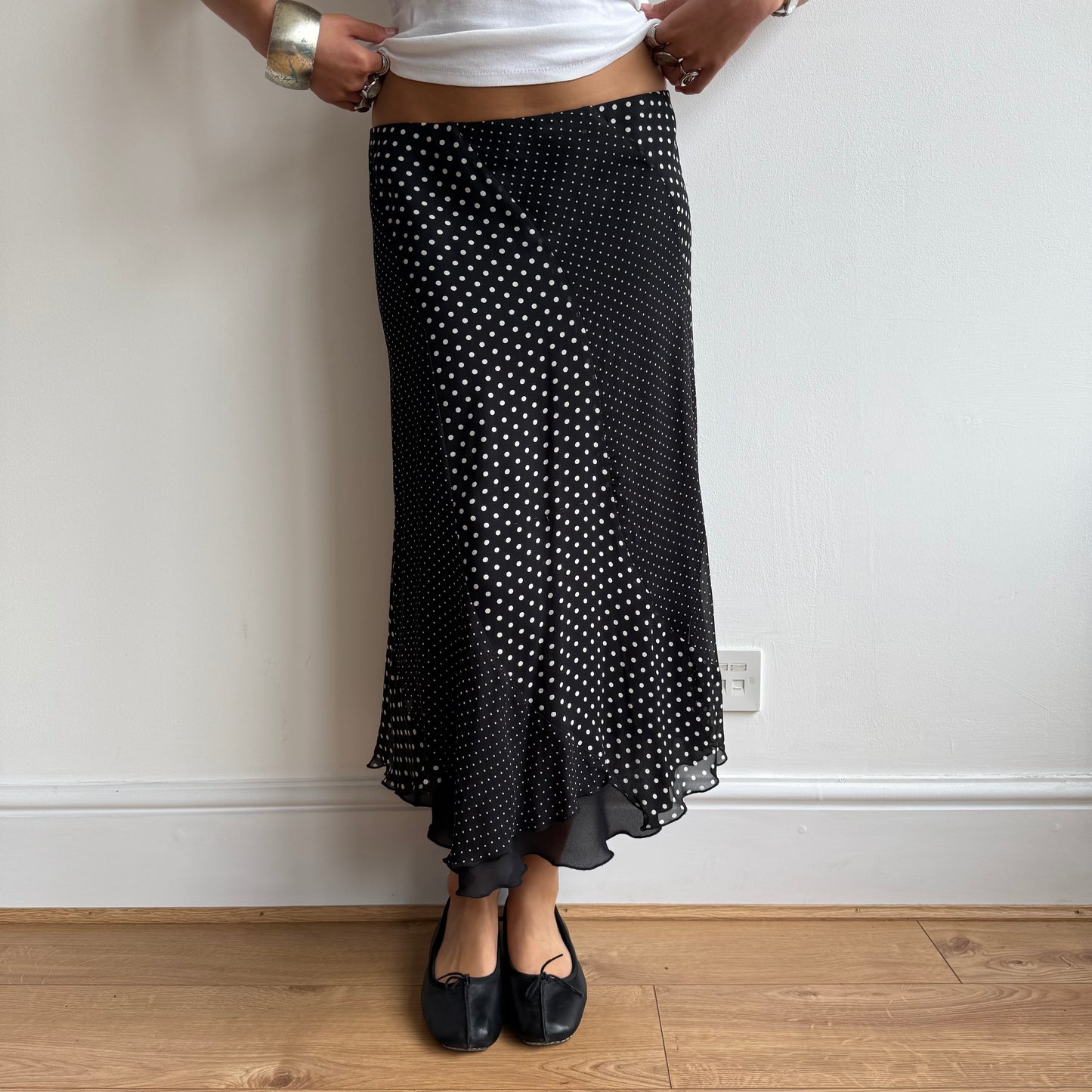 Black + white polka dot midi skirt - Size M