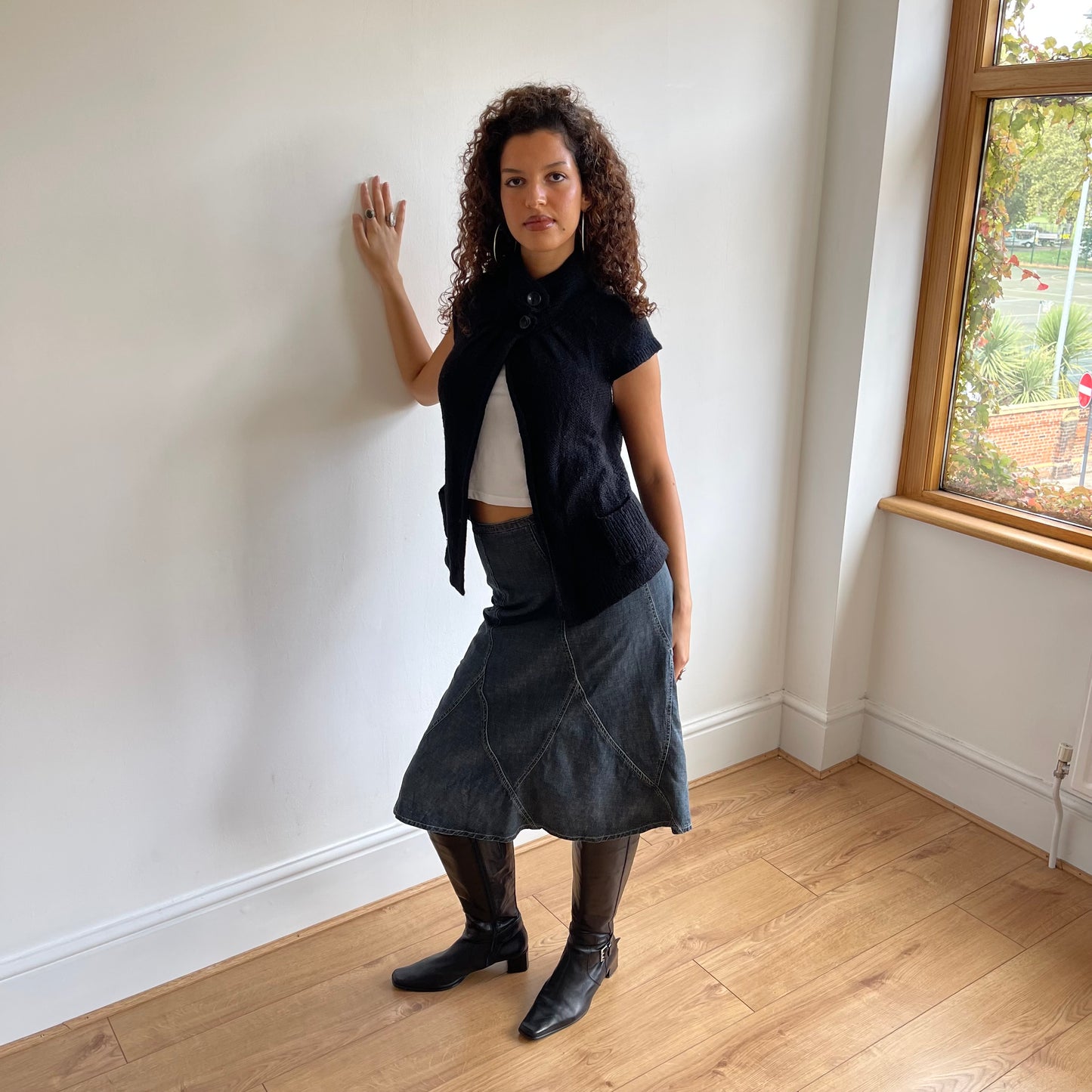 Black short sleeve knit gilet - Size S/M