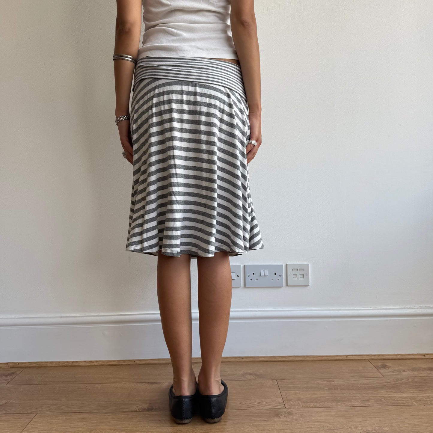 Grey striped midi skirt - Size L