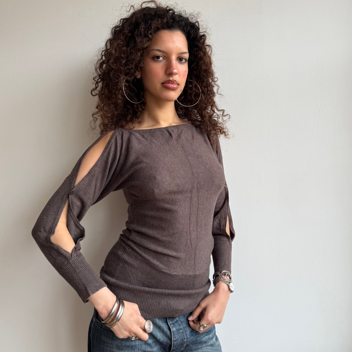 Brown cold shoulder knit - Size S