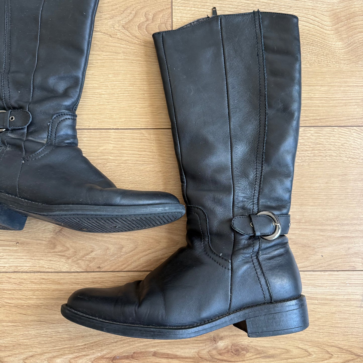 Black buckle boots - Size UK6