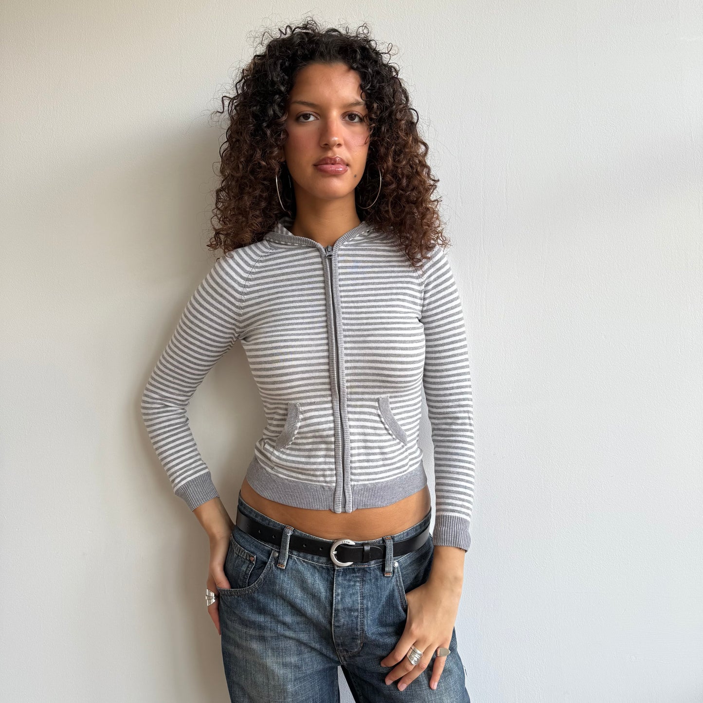 Grey and white striped hoodie - Size XS