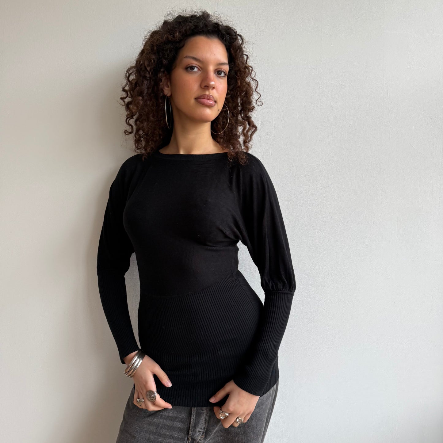 Black slouchy cinched jumper - Size XS + S