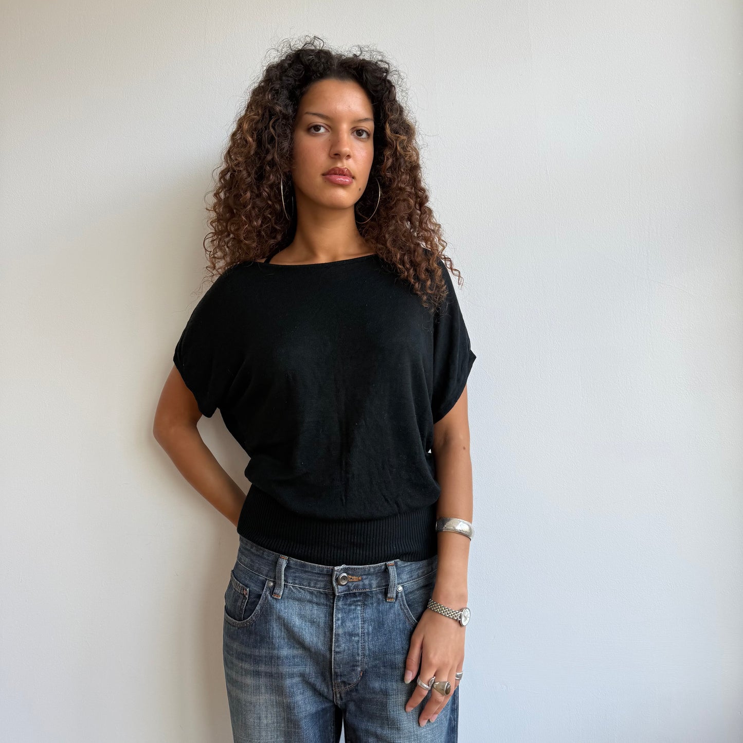 Black short sleeve slouchy knit - Size S/M