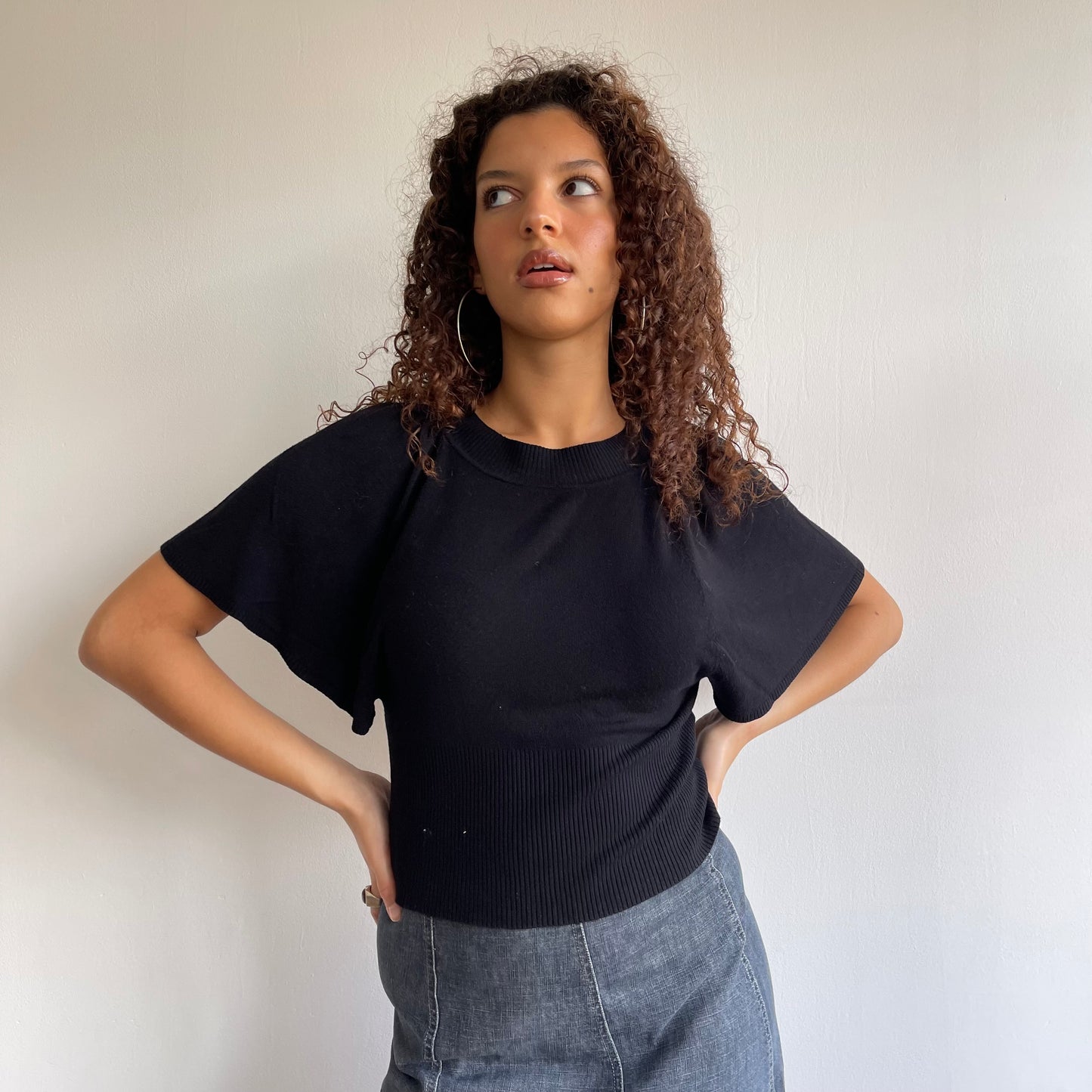 Black wide sleeve jumper - Size S