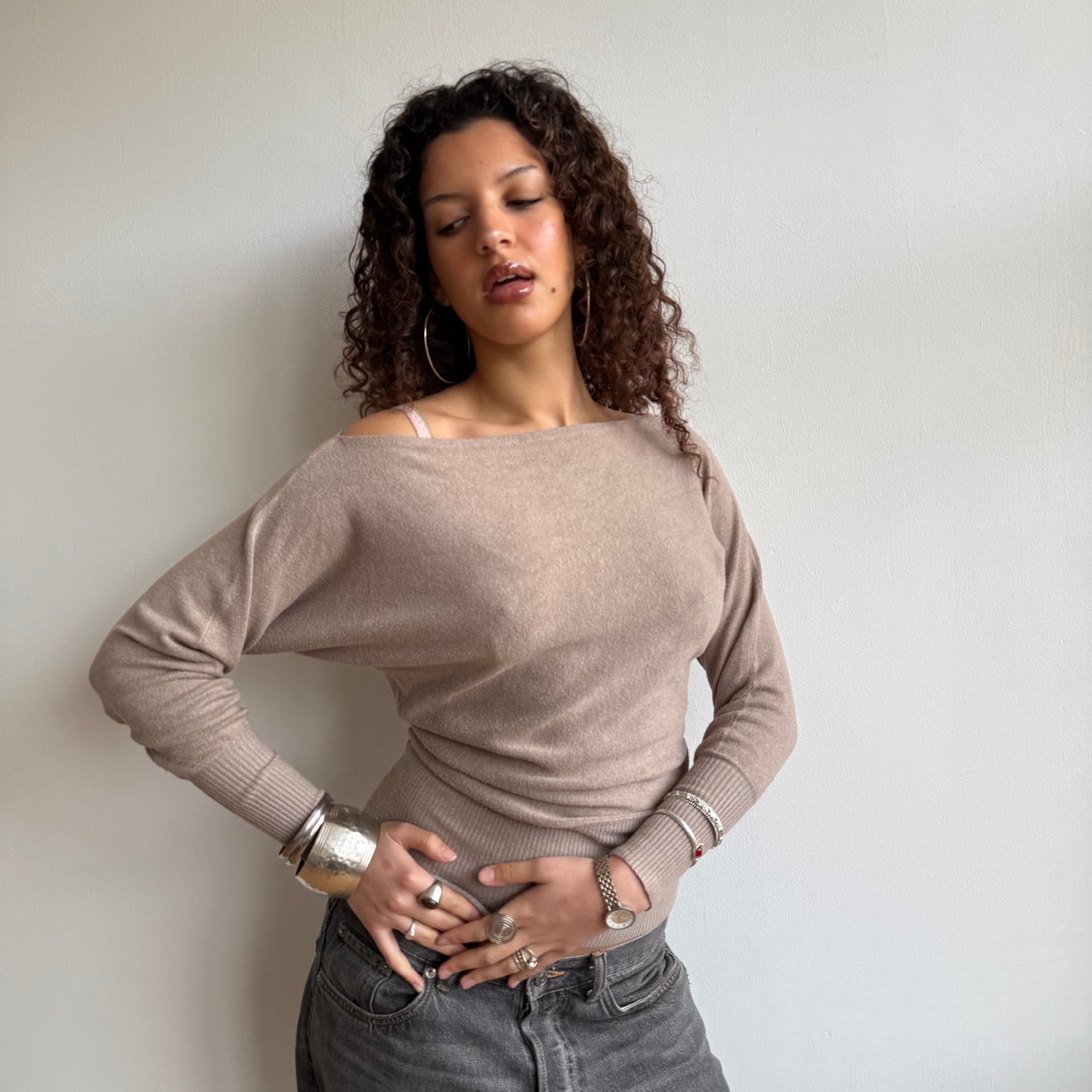 Beige slouchy knit jumper - Size S-M