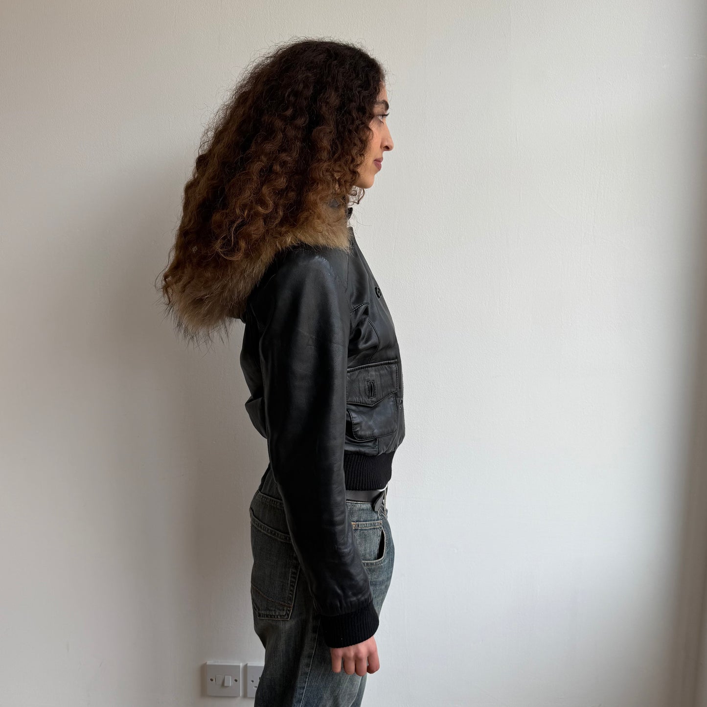 Black leather fur hood bomber - Size S/M