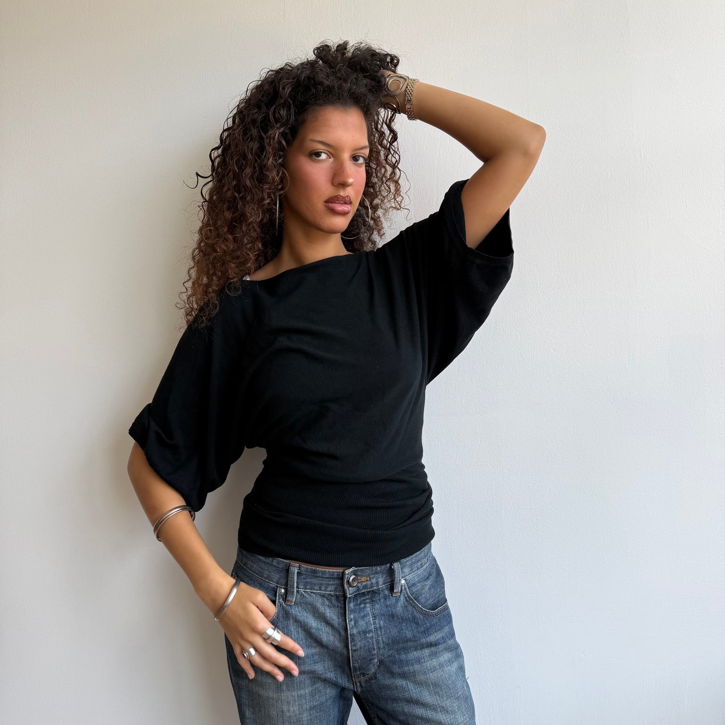 Black short sleeve slouchy knit - Size S-M