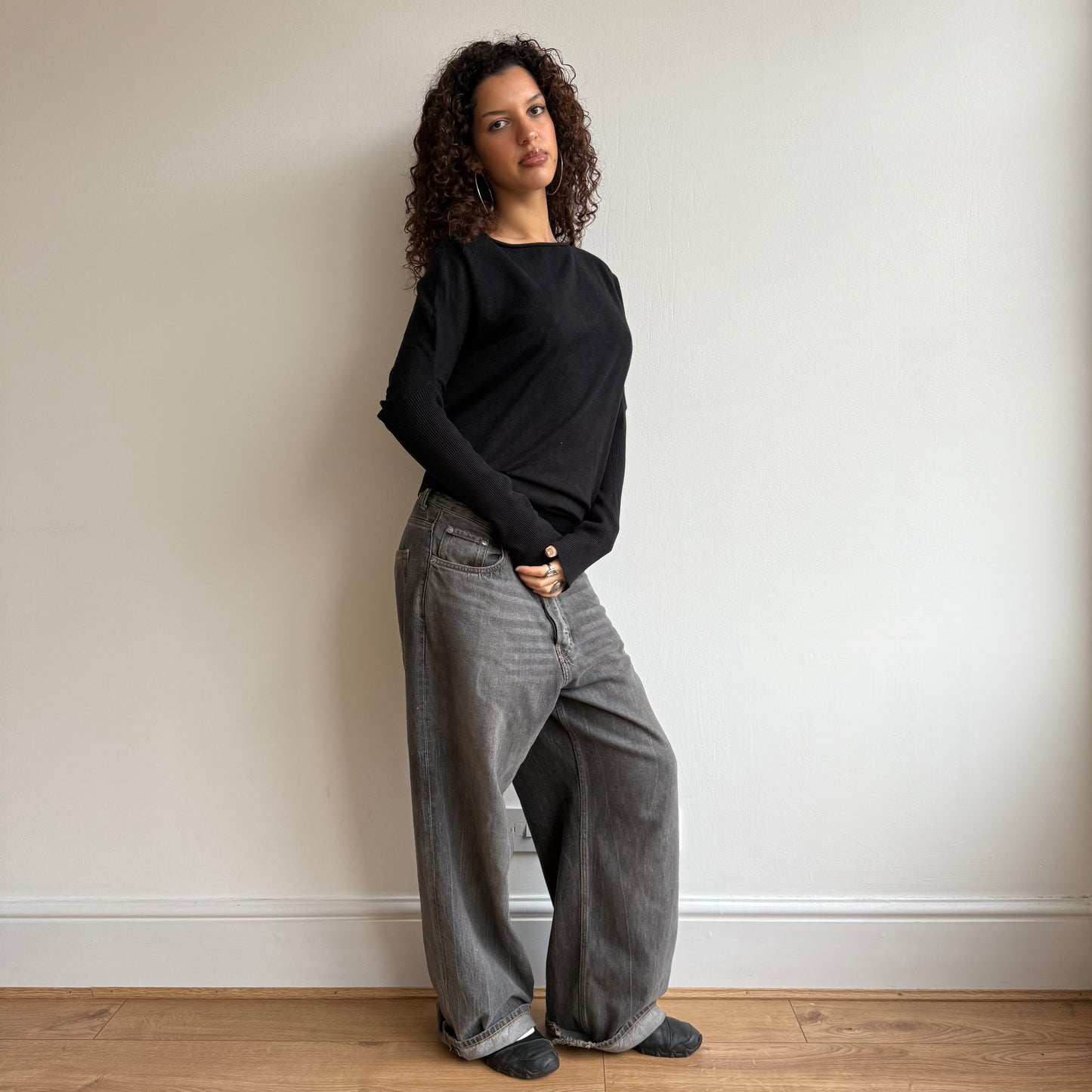 Black slouchy knit - Size M