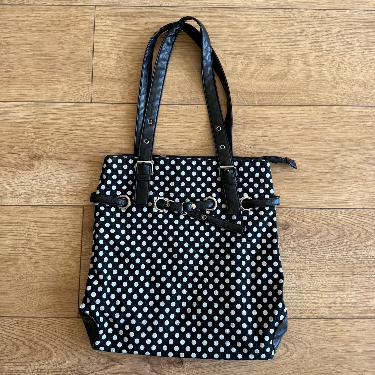 Polka dot tote bag