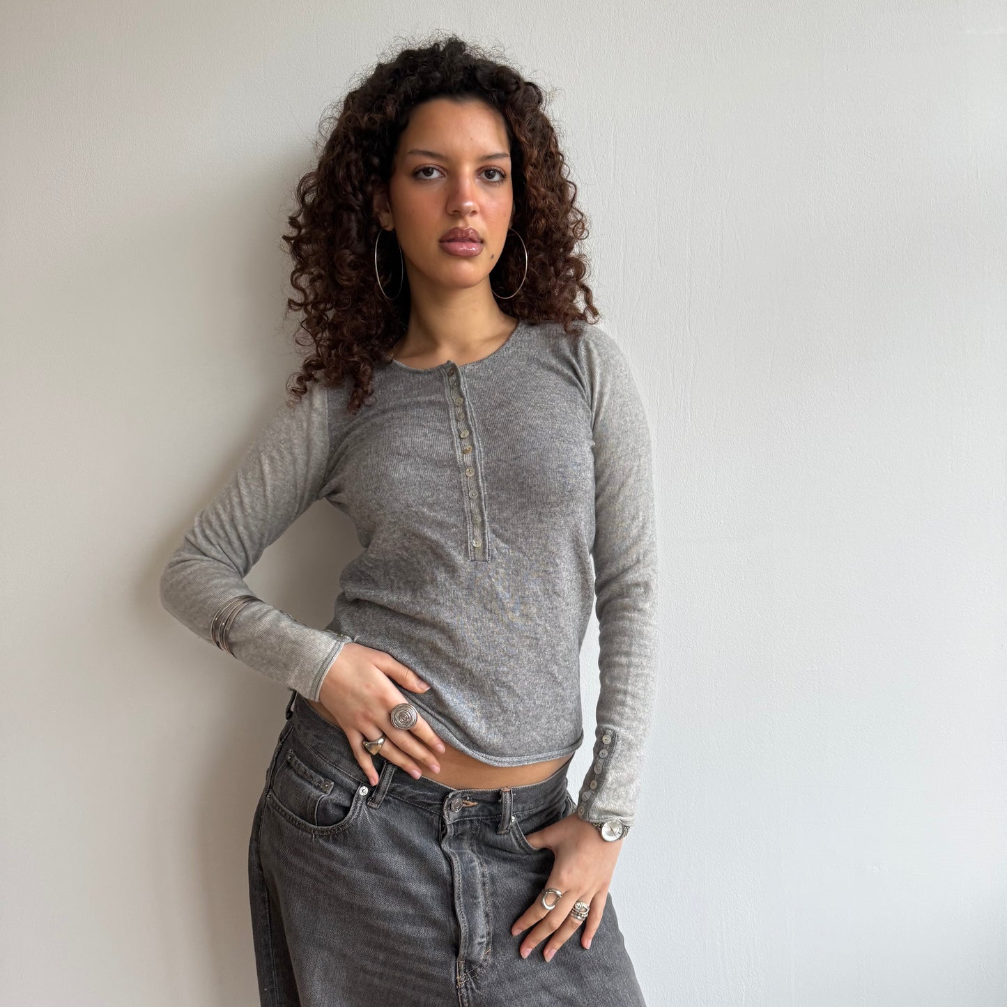 Grey long sleeve knit - Size S