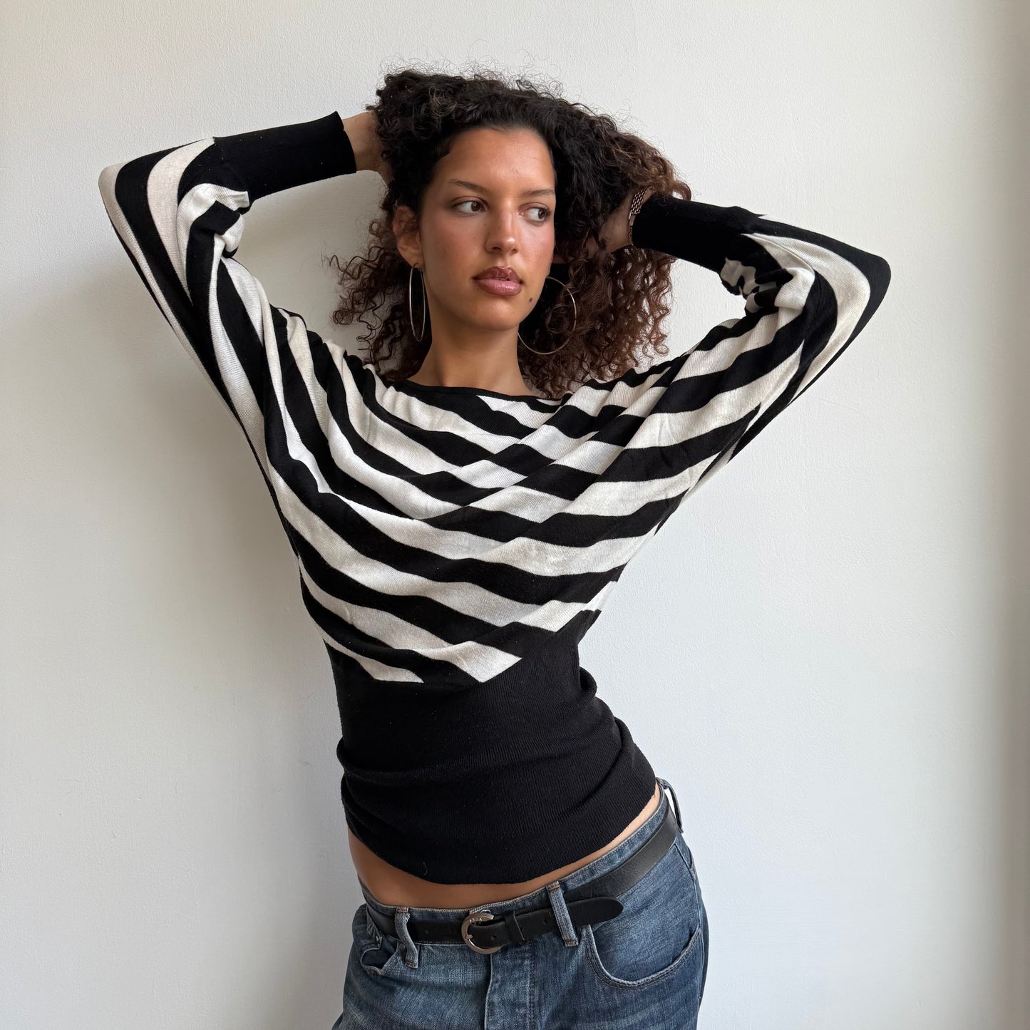 Black + white striped slouchy knit - Size S/M