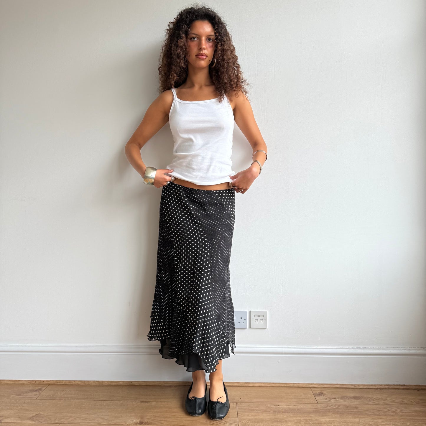 Black + white polka dot midi skirt - Size M