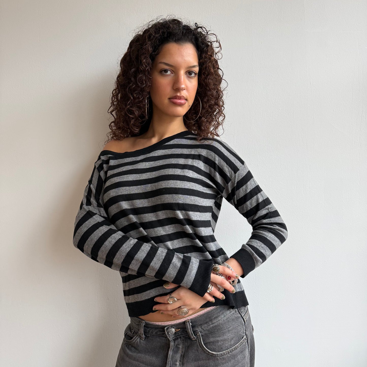 Striped button back knit - Size S