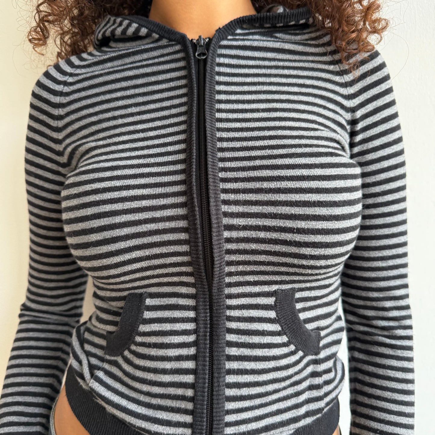 Grey and black striped hoodie - Size XXS + XS