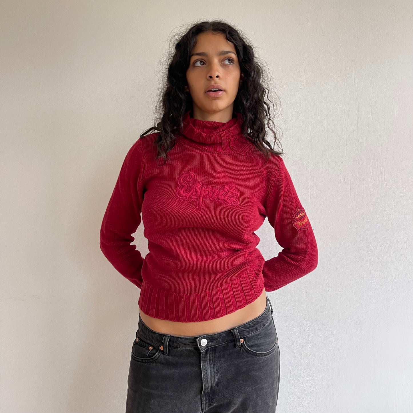 Red roll neck jumper - Size M
