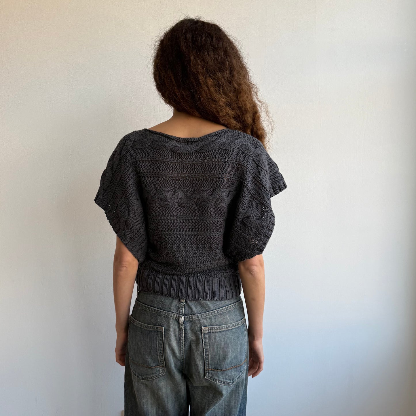 Charcoal short sleeve slouchy knit - Size M