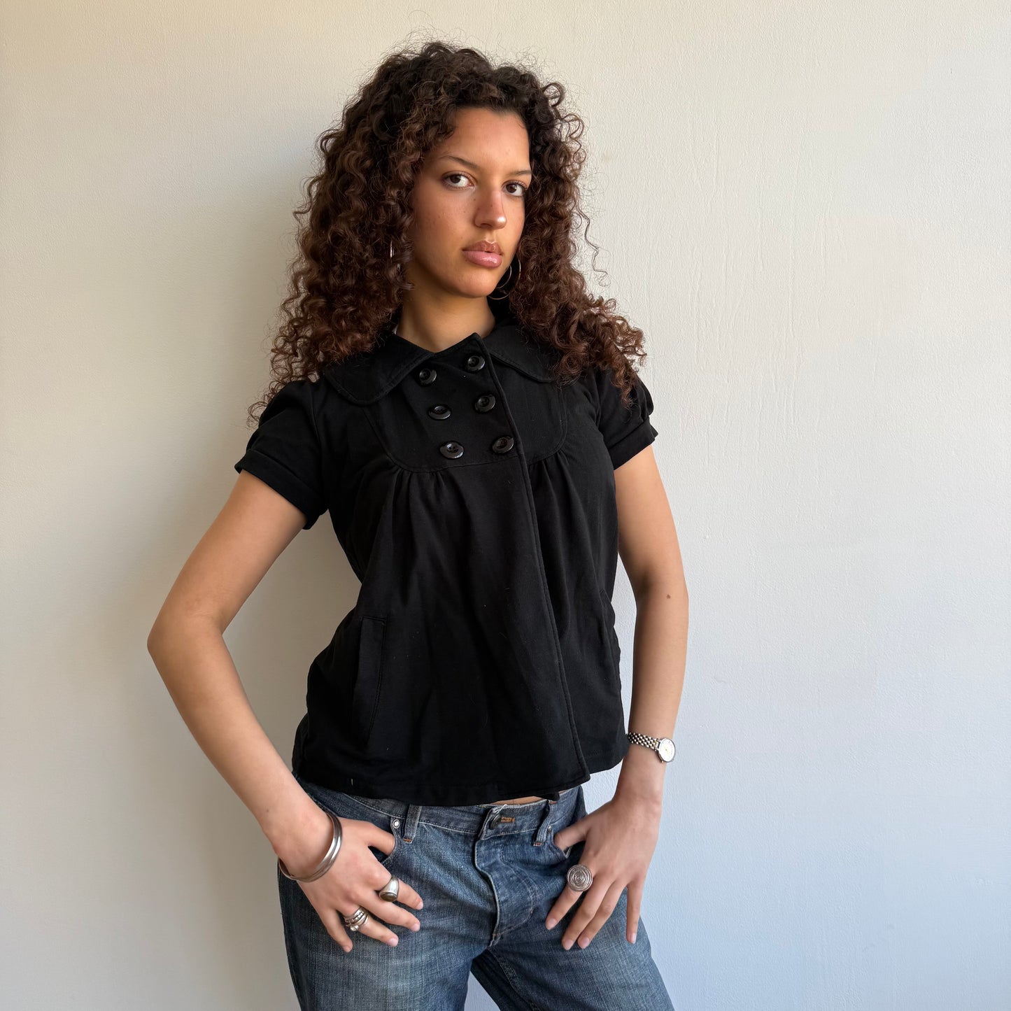 Black short sleeve pea top - Size M/L