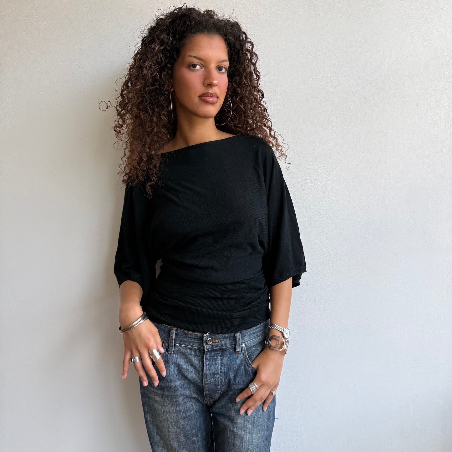 Black short sleeve slouchy knit - Size S-M