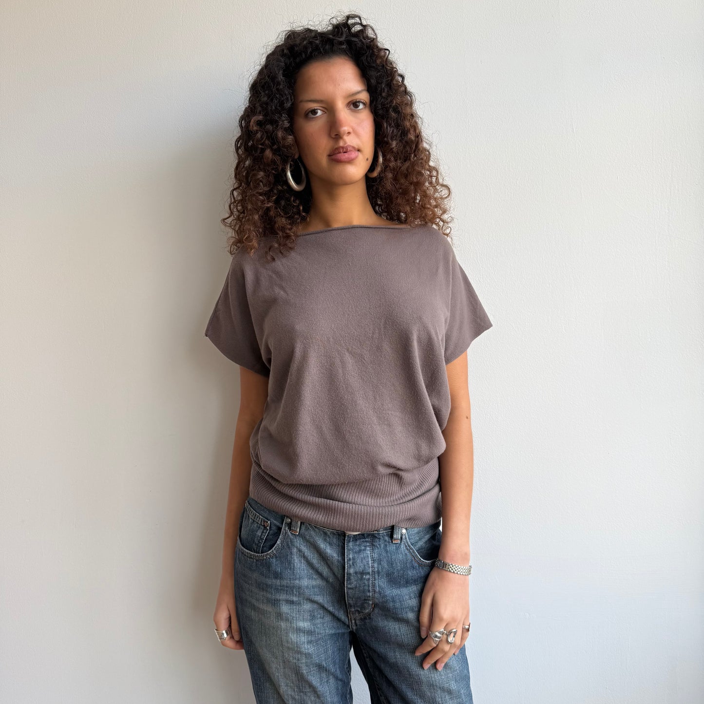 Taupe short sleeve slouchy knit - Size M/L
