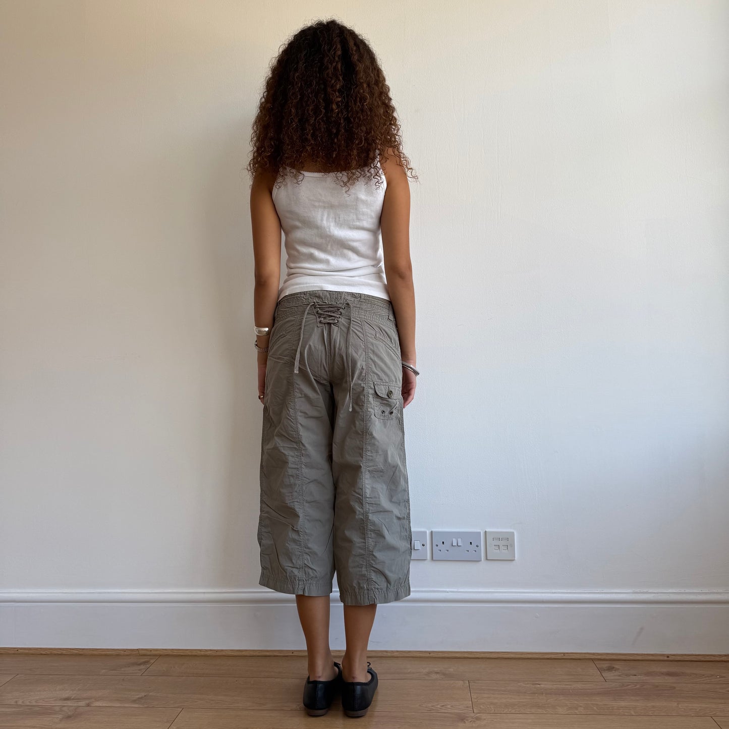 Khaki corset cargo capris - Size M