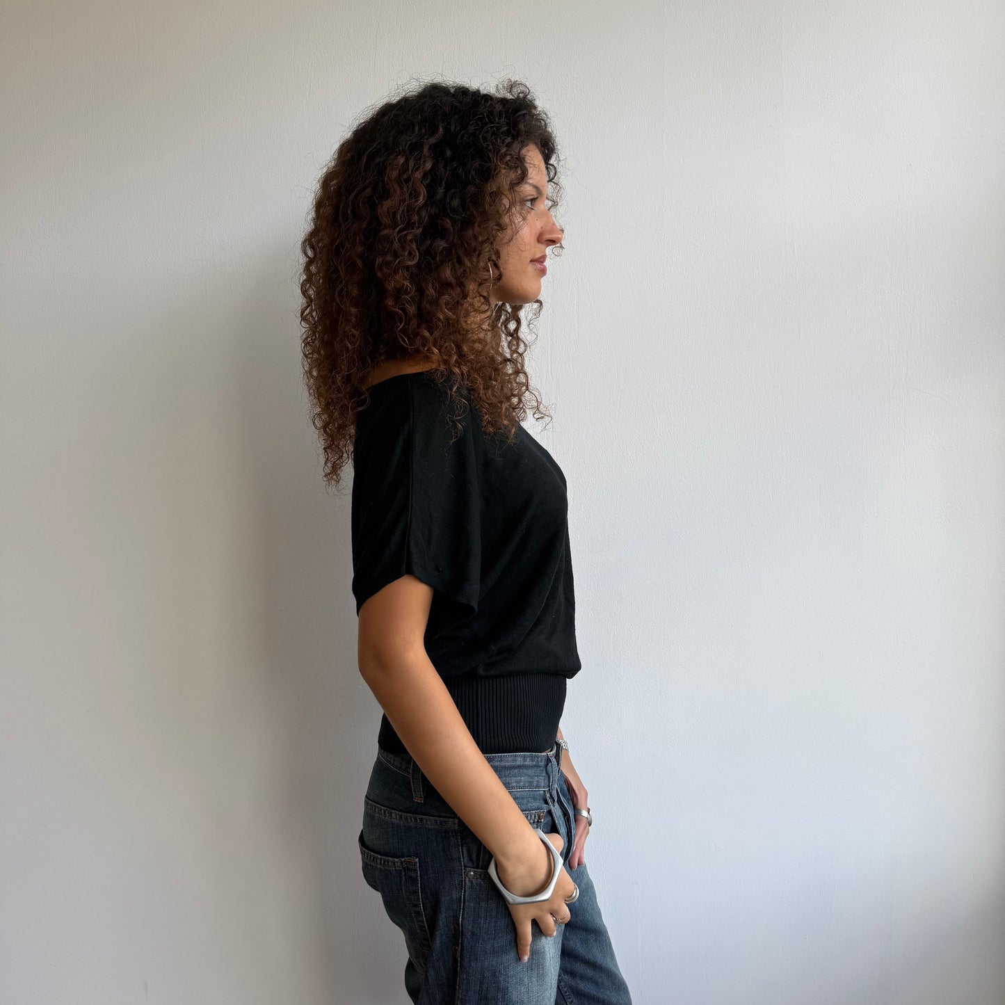 Black short sleeve slouchy knit - Size S/M