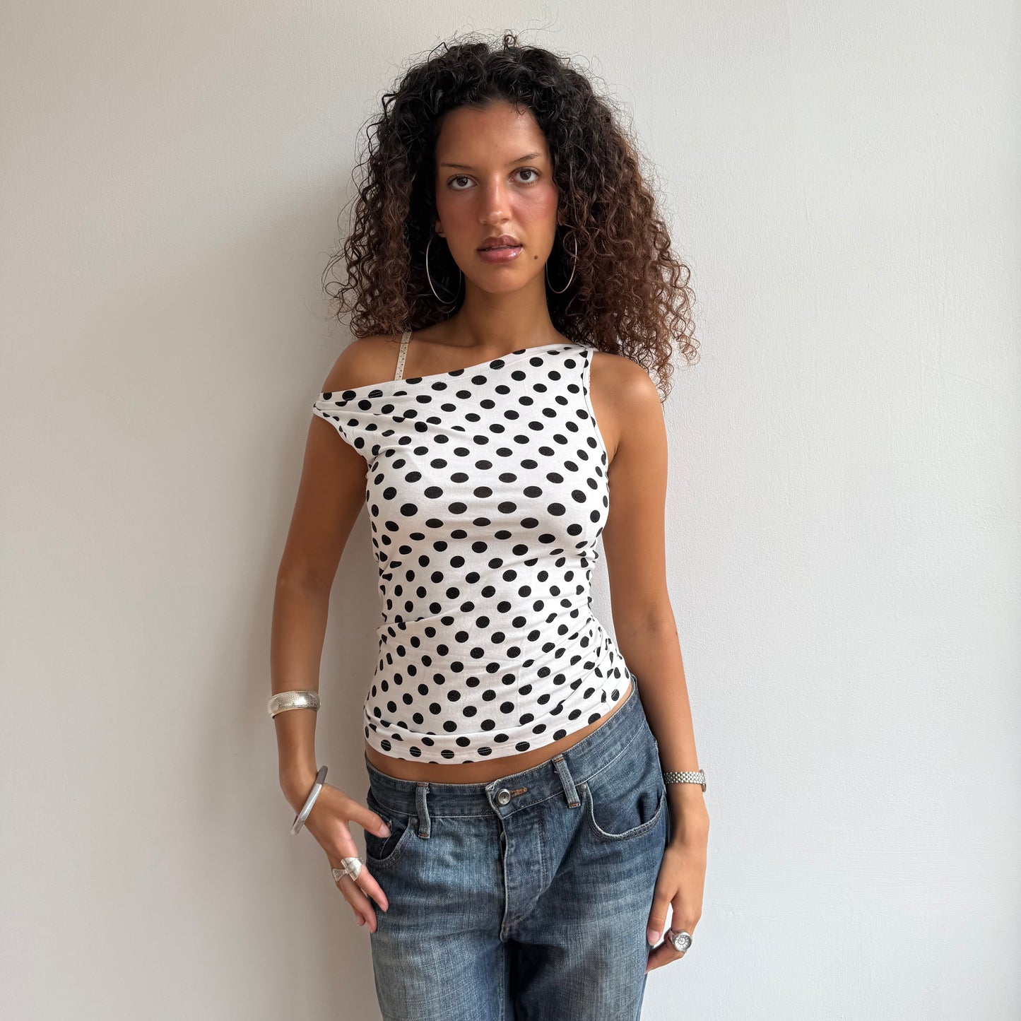 White polka dot top - Size M