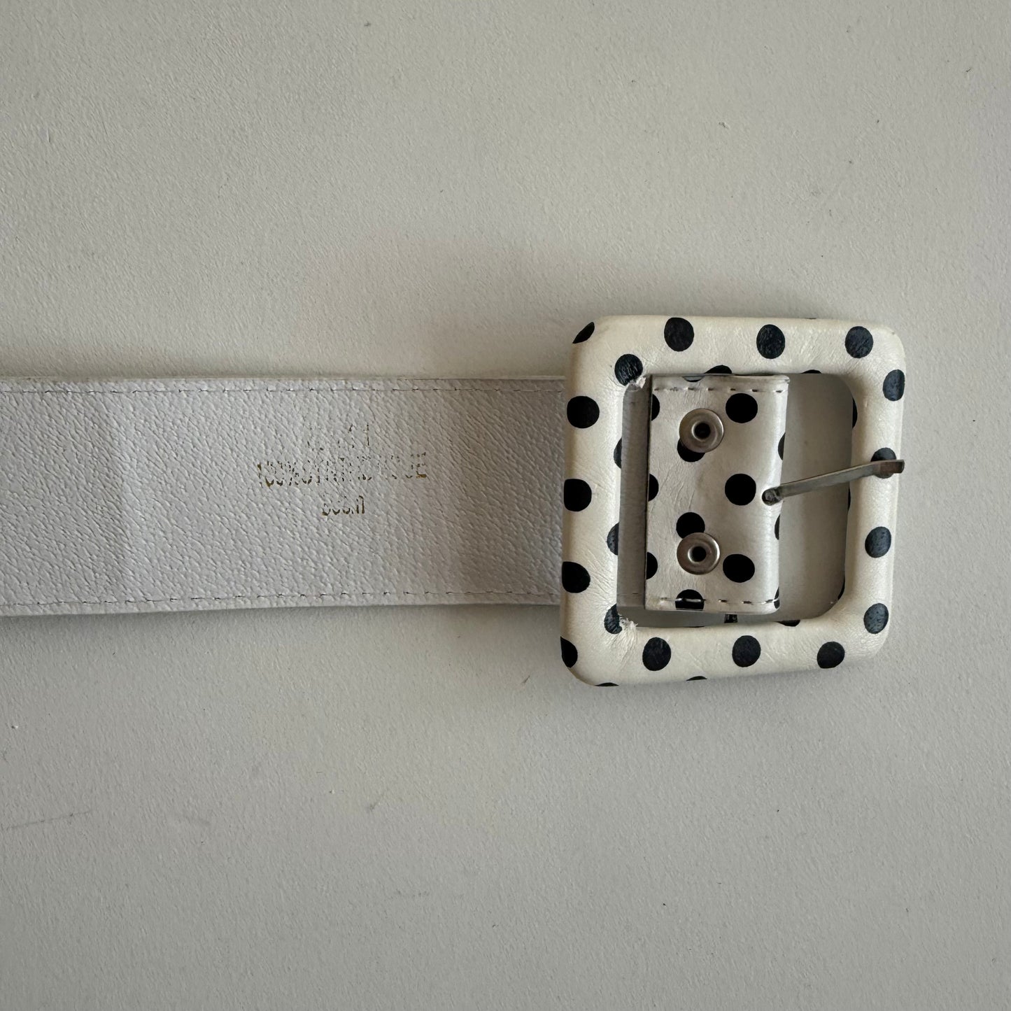 White polka dot belt - OS