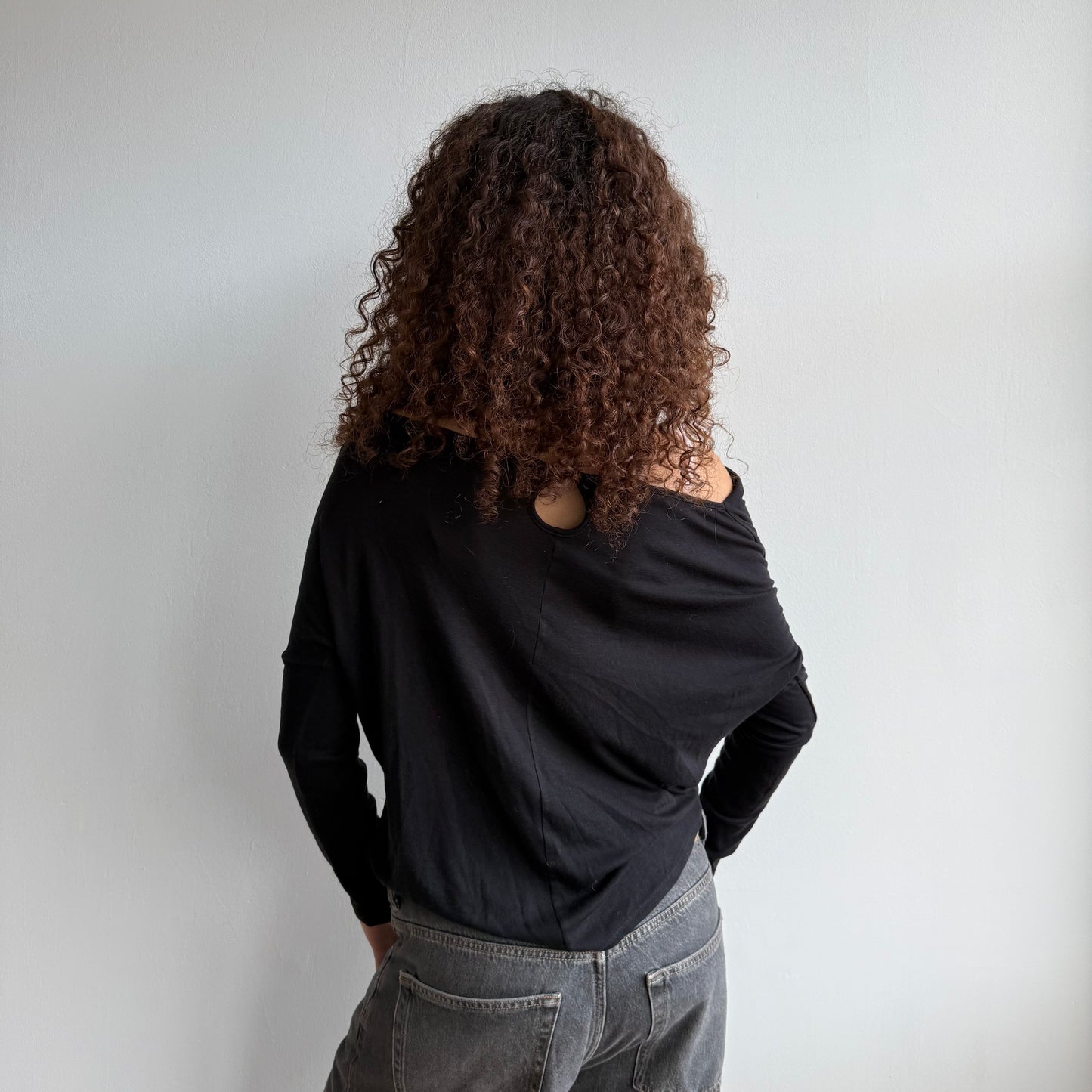 Black cowl neck top - Size S/M