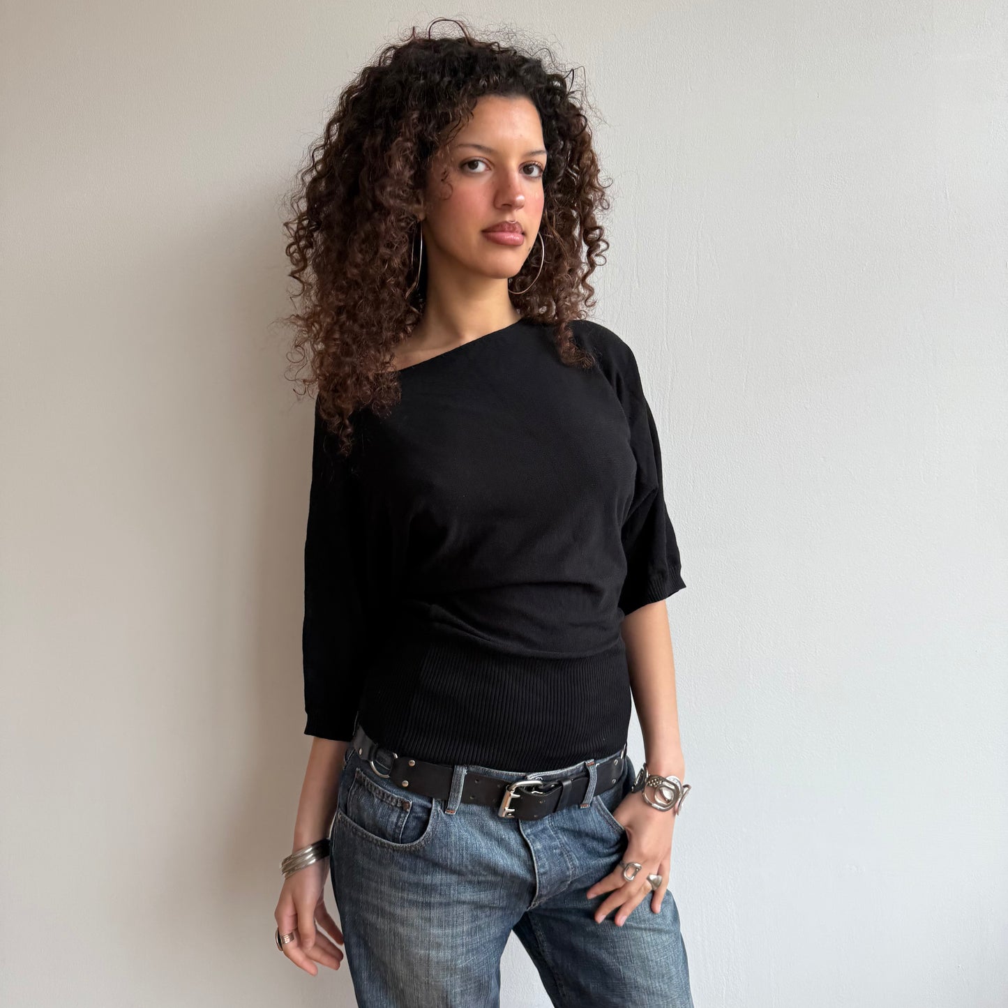 Black short sleeve knit - Size M