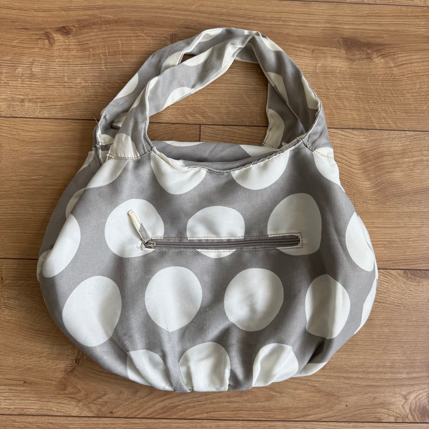 Grey polka dot bag