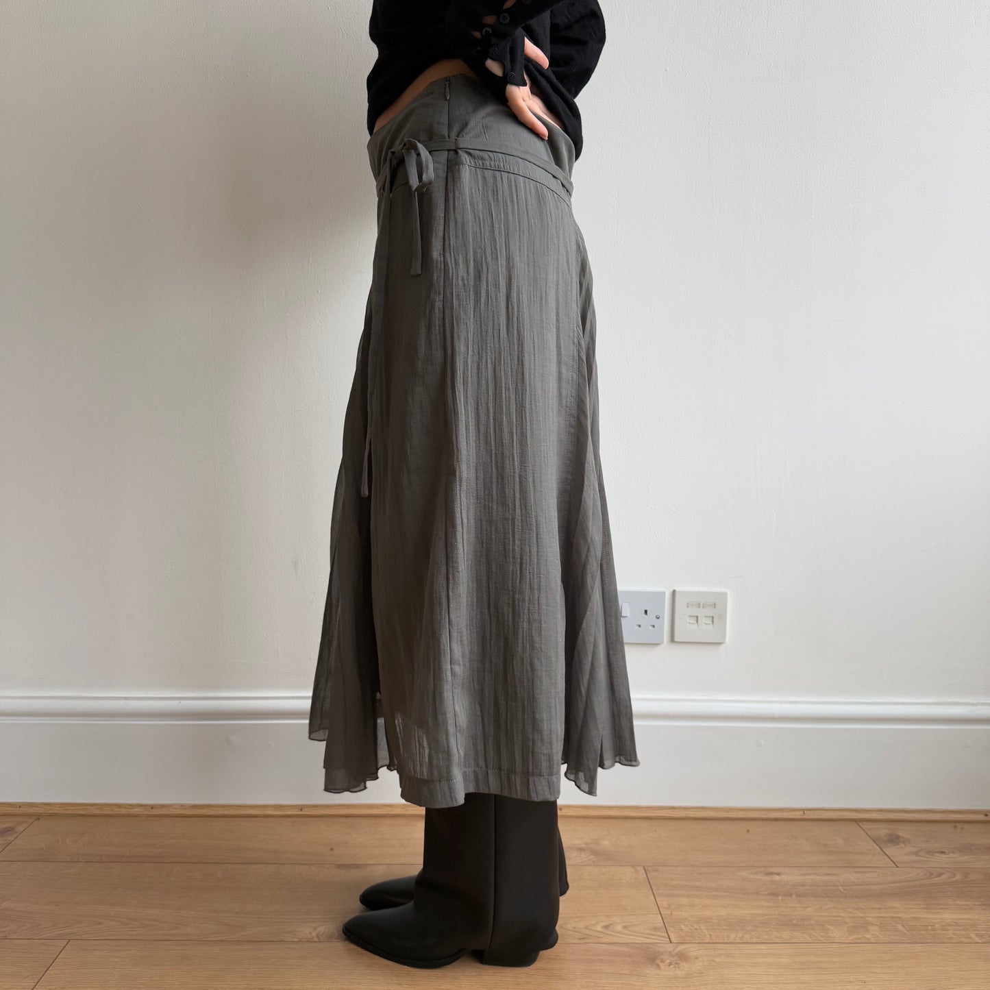Grey plisse midi skirt - Size S
