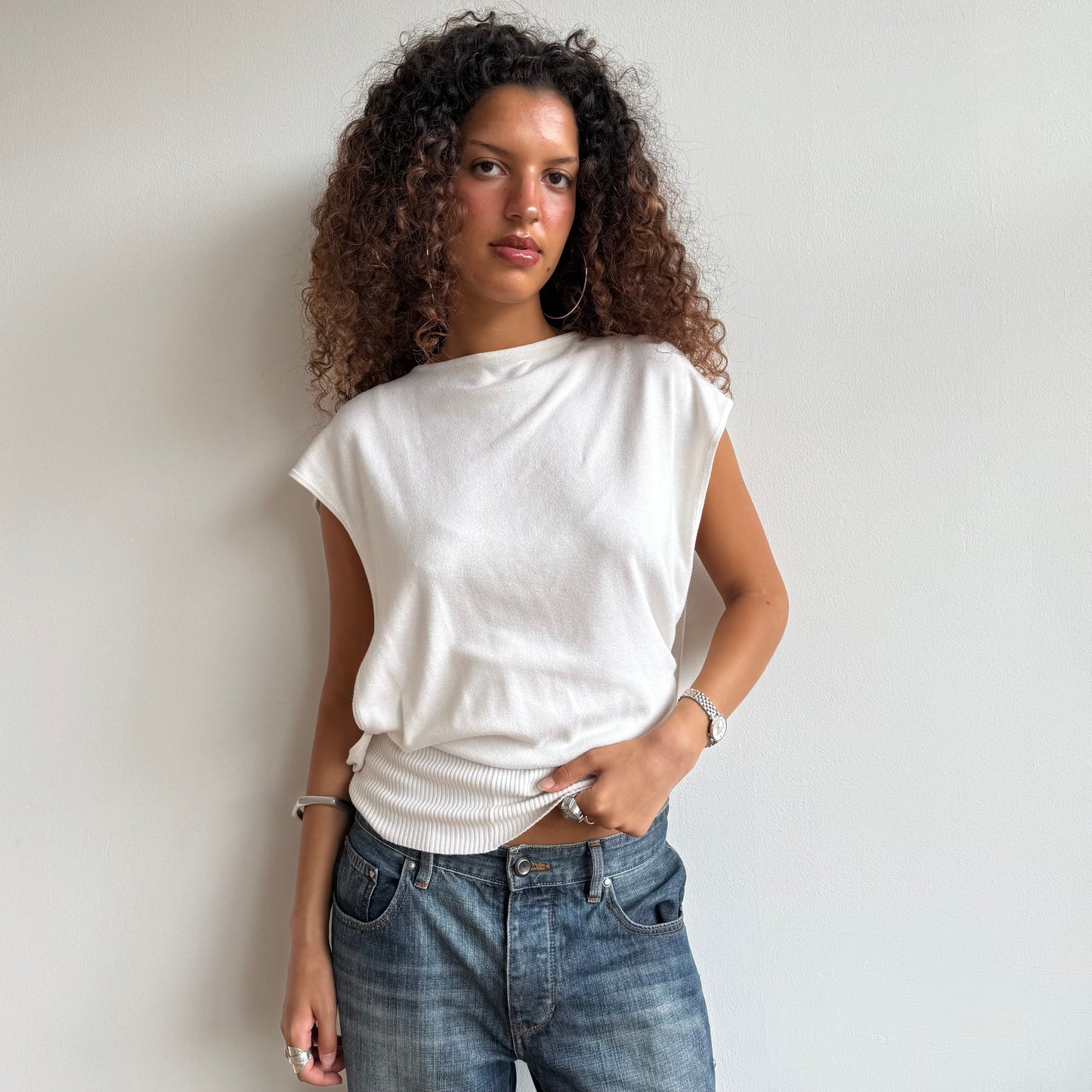 White open back knit - Size L