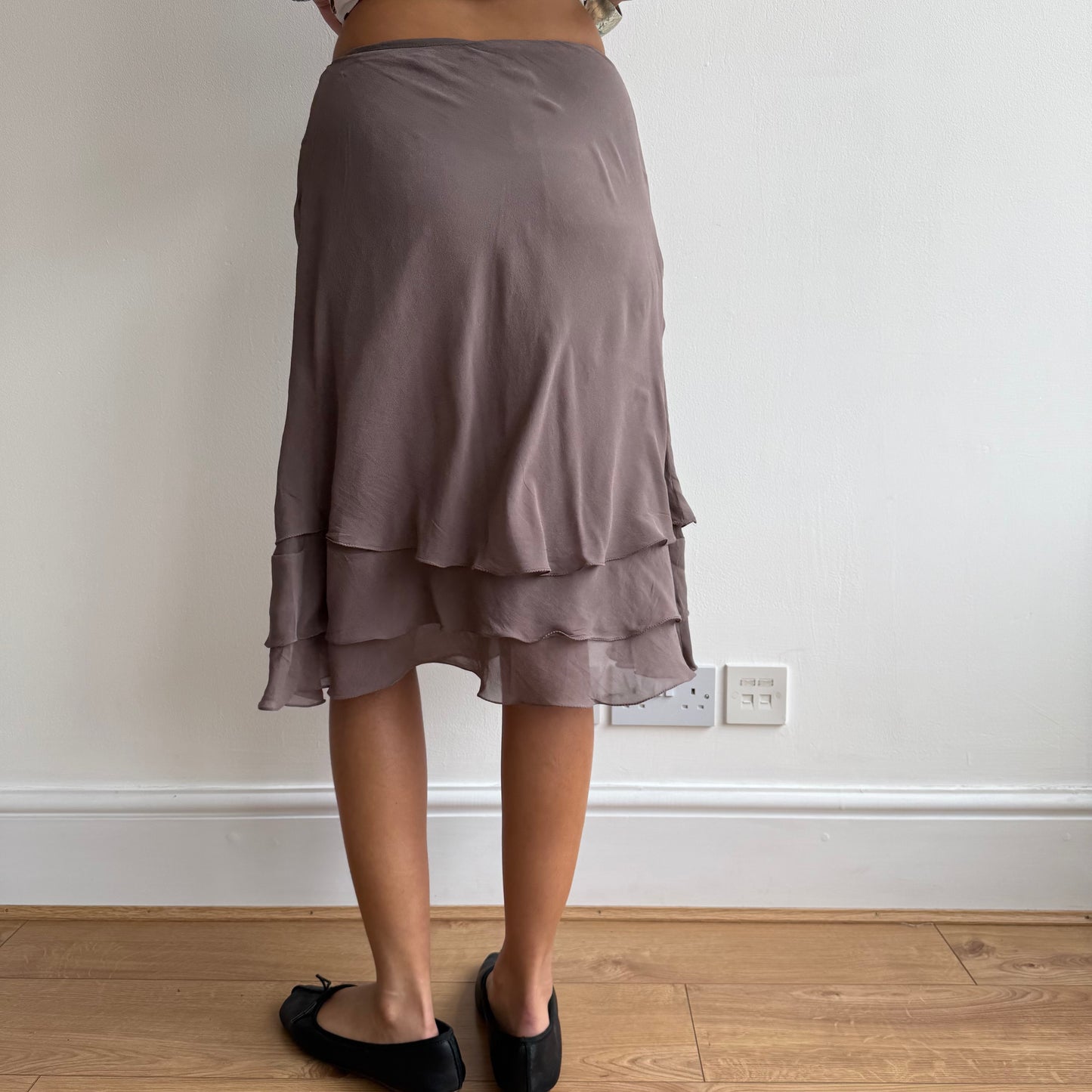 Taupe ruffle silk skirt - Size S
