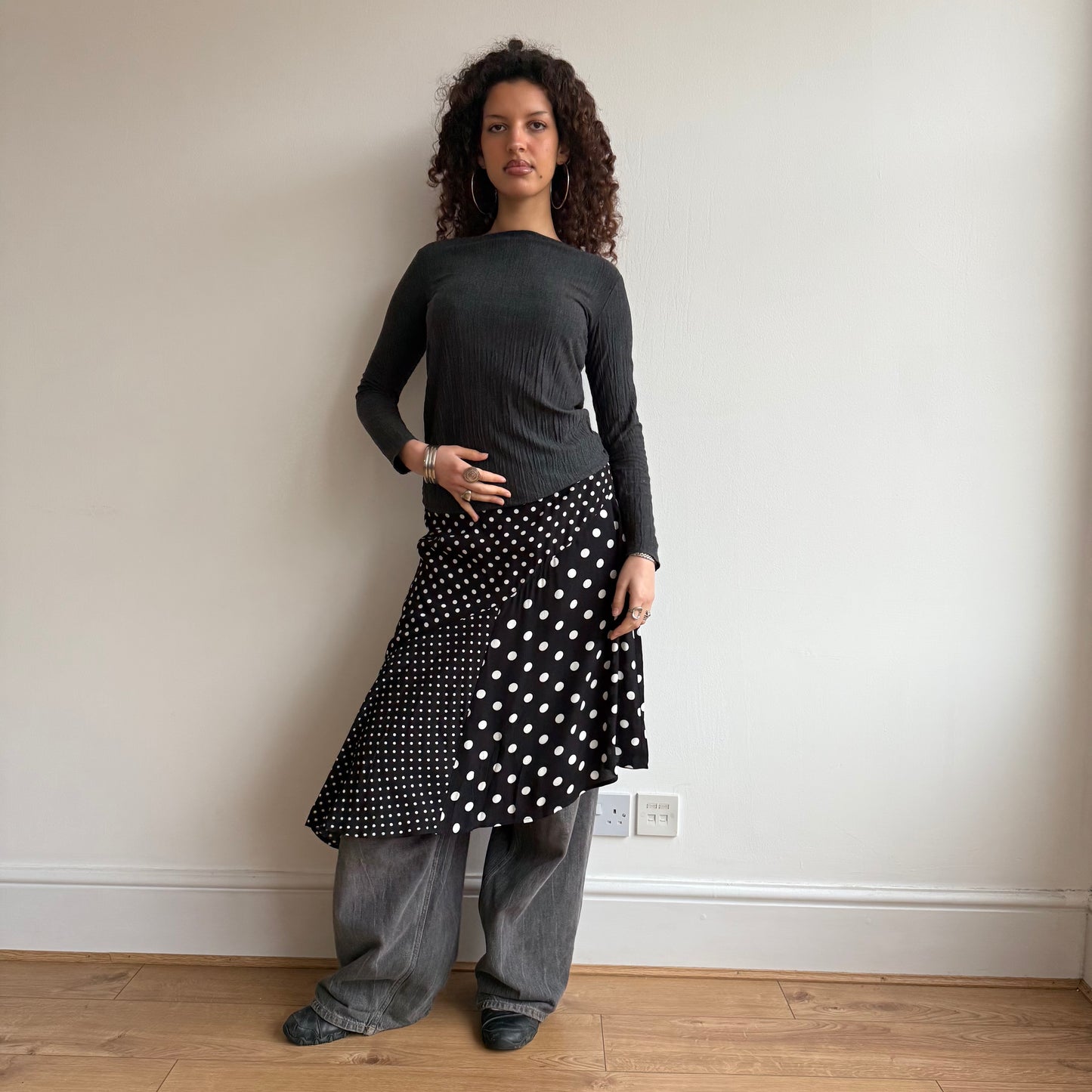 Polka dot asymmetric midi skirt - Size M/L