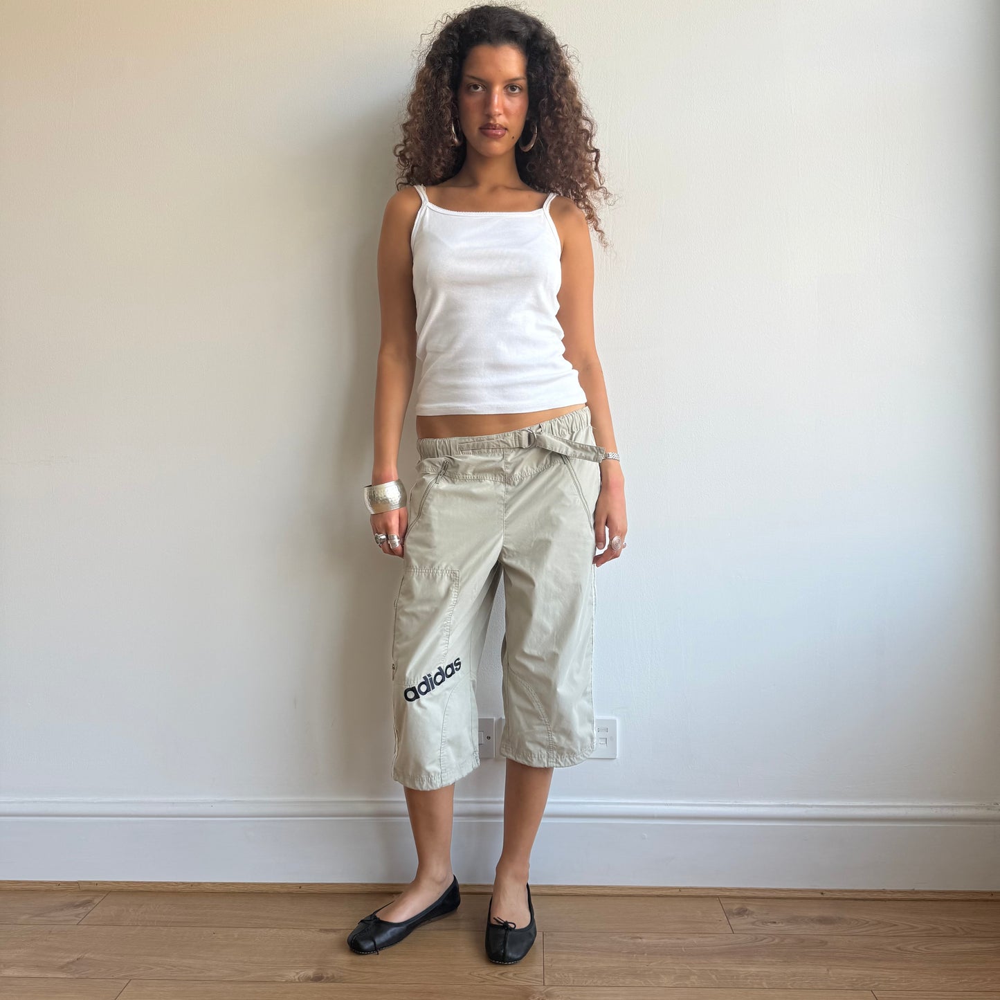 Beige Adidas belt capris - Size XS + S