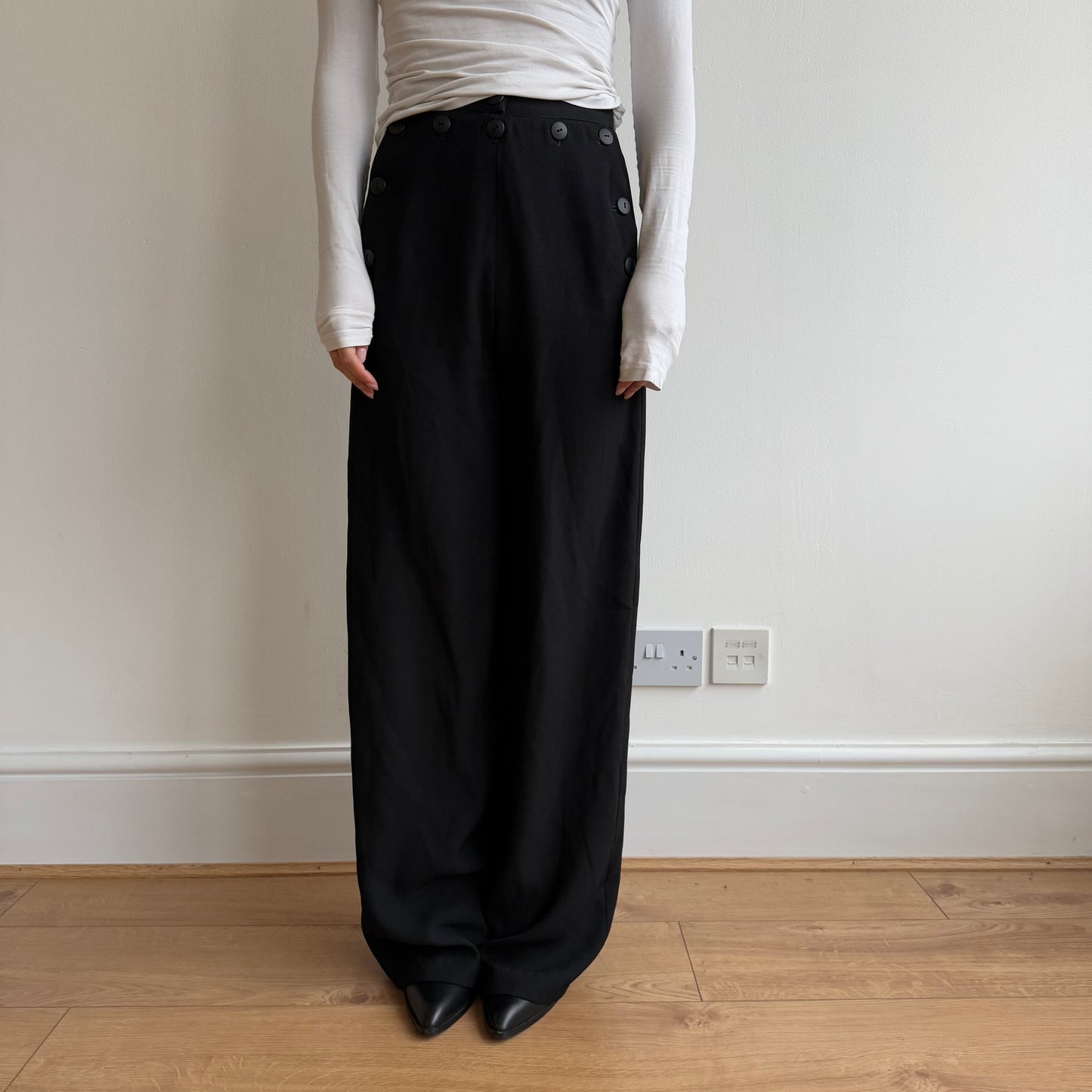 Black button front trousers - Sizes XXS and S