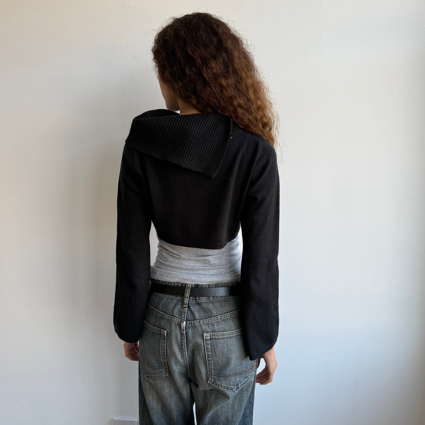 Black cropped button bolero - Size M