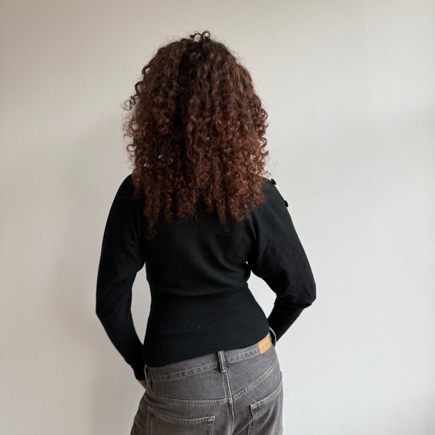 Black slouchy button jumper - Size S