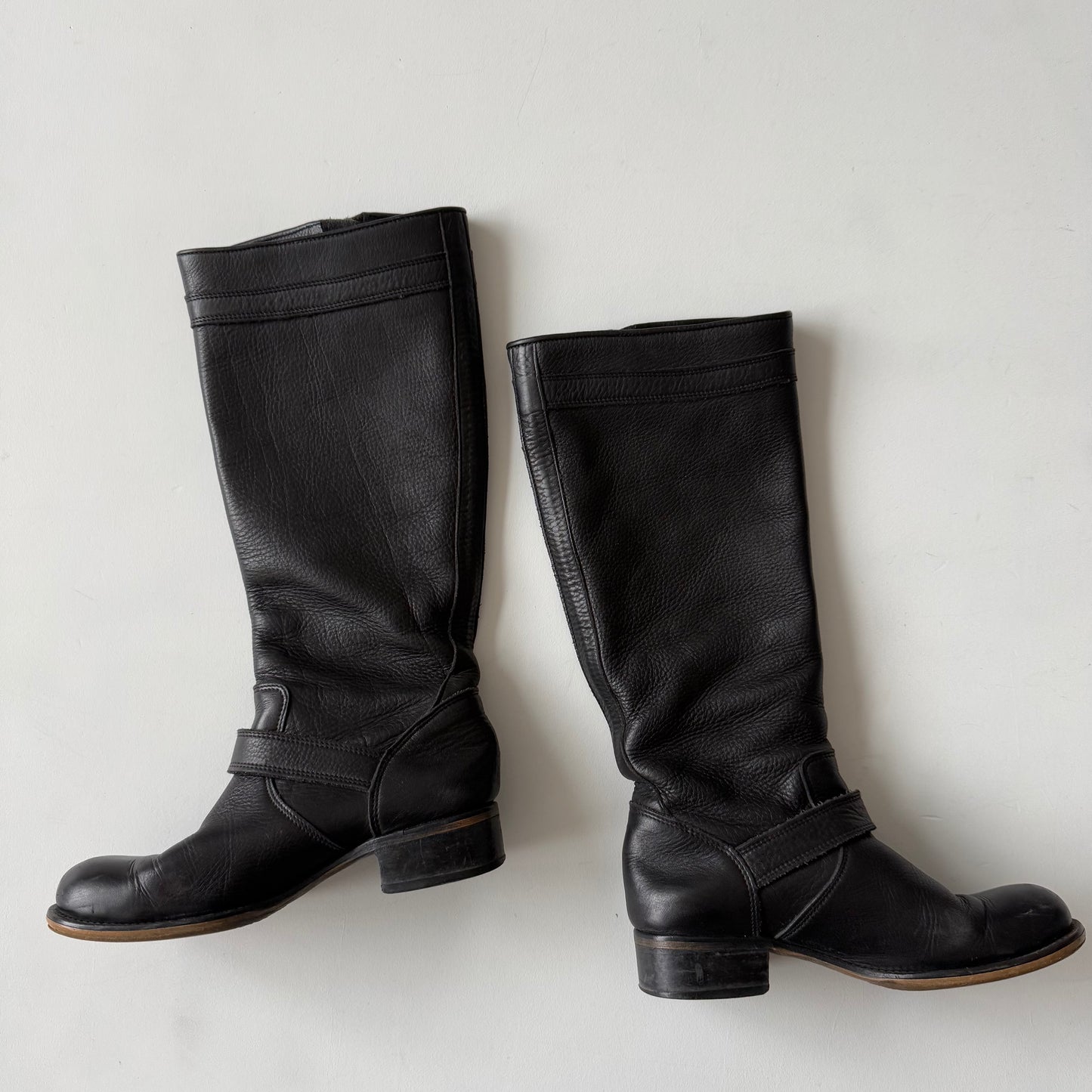 Black leather boots - Size UK4