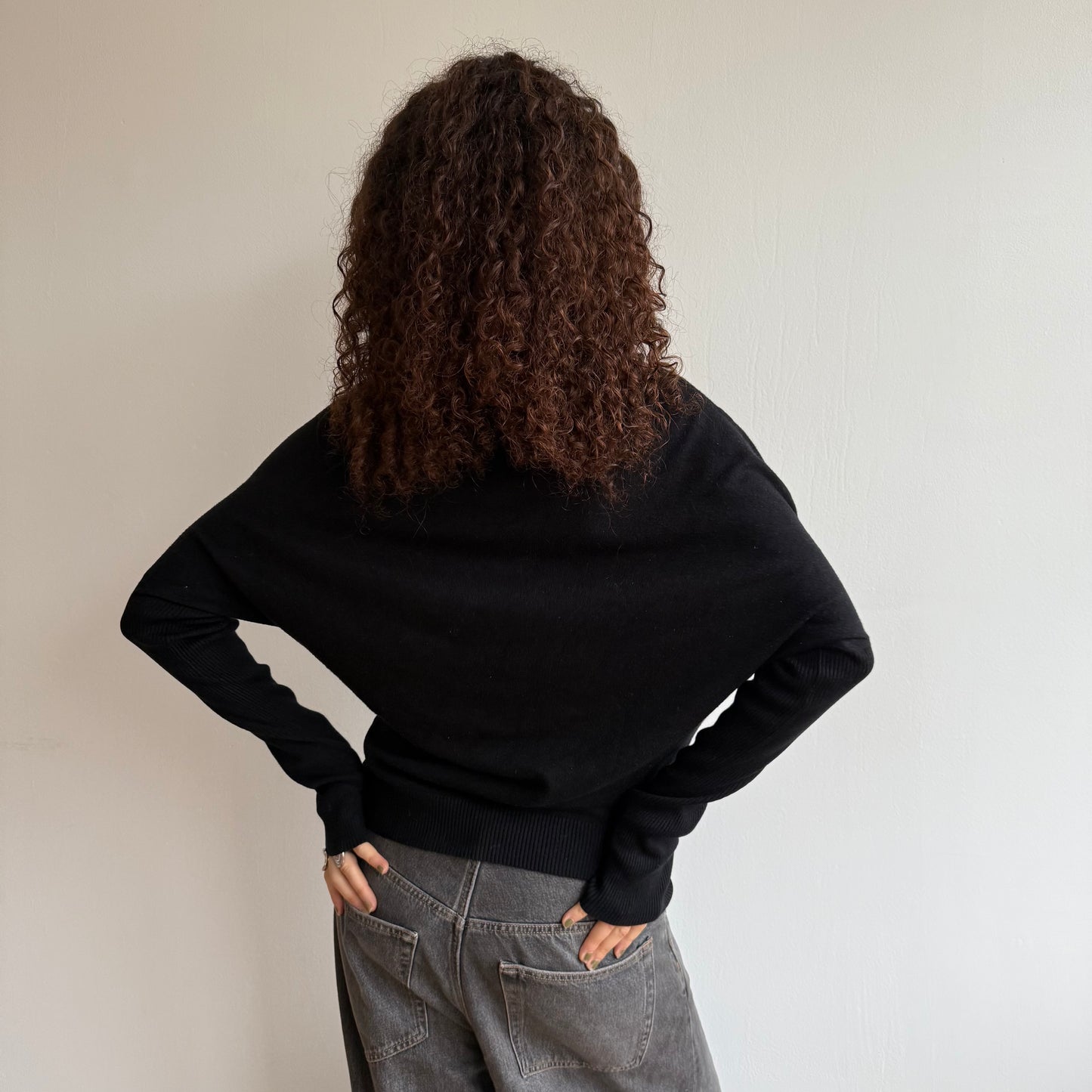 Black slouchy knit - Size M