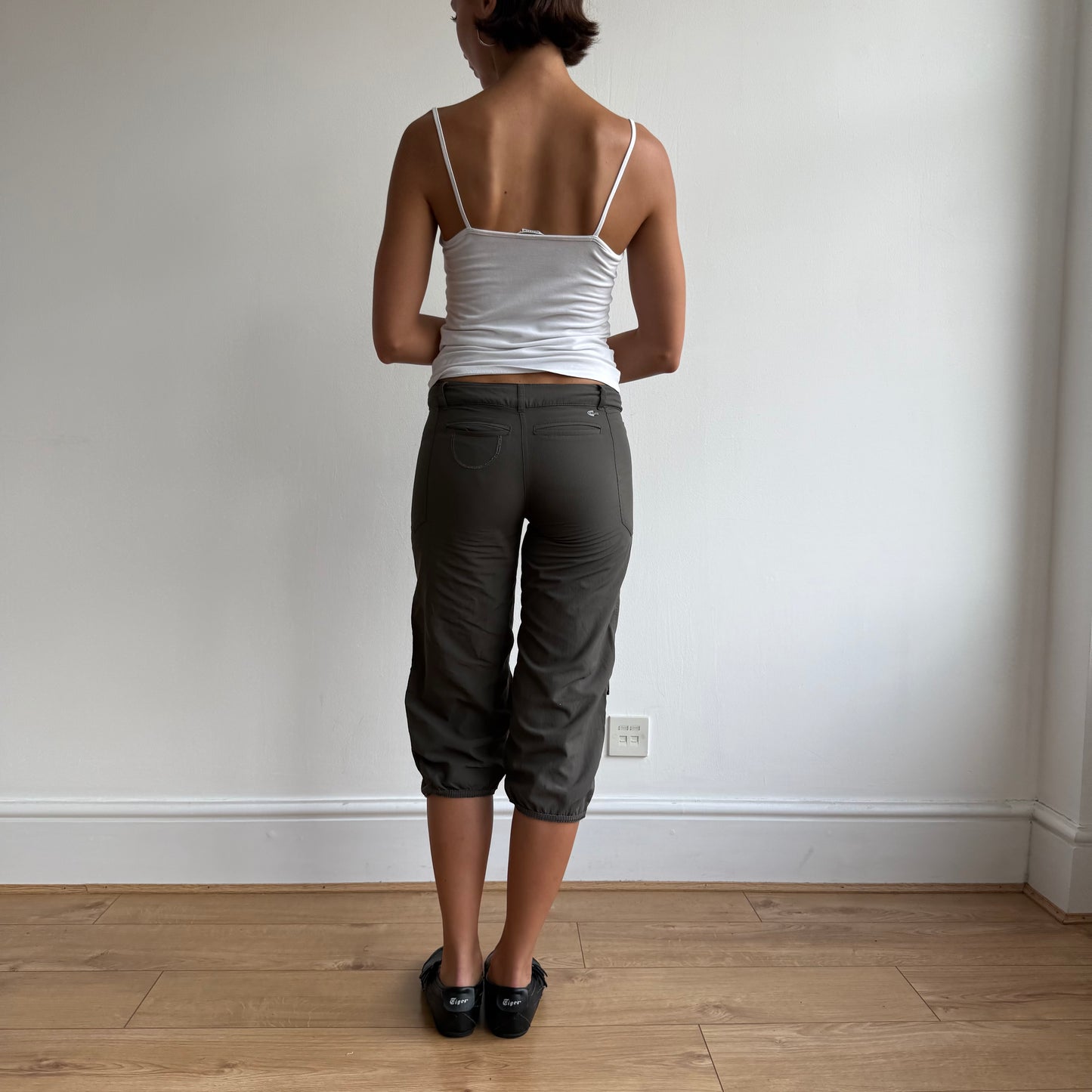 Khaki Adidas belt capris - Size XS