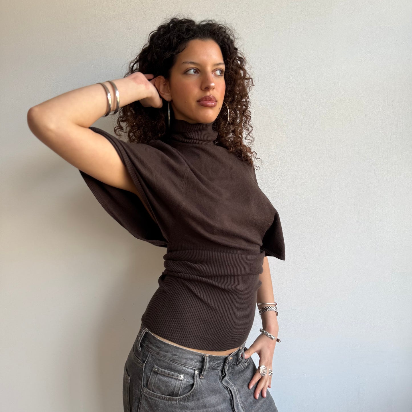 Brown slouchy roll neck - Size M
