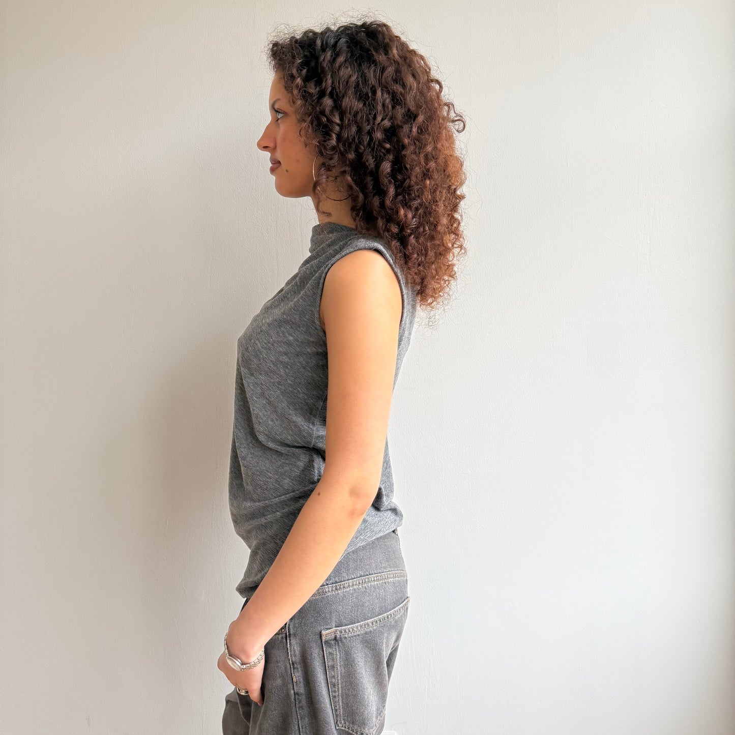 Grey asymmetric top - Size M