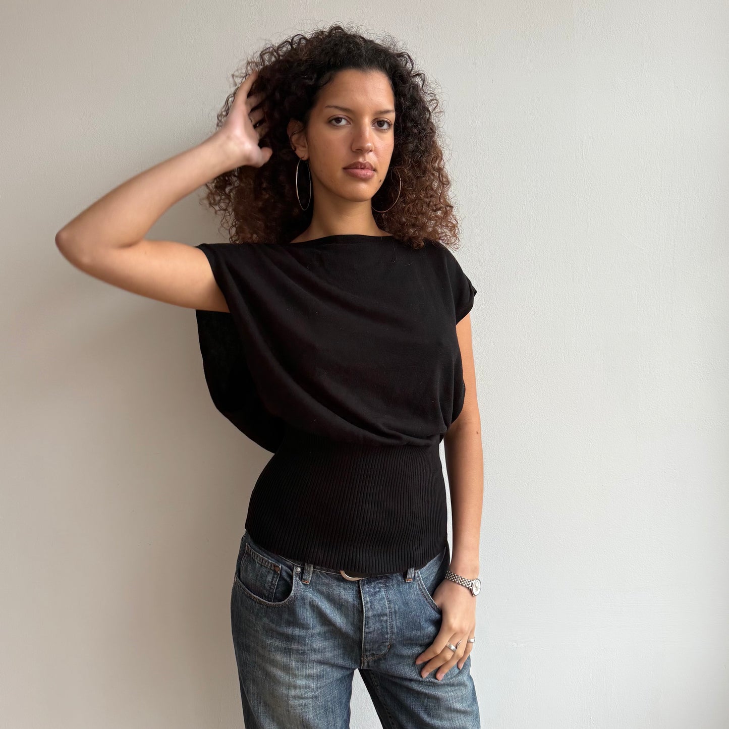 Black short sleeve keyhole knit - Size S/M